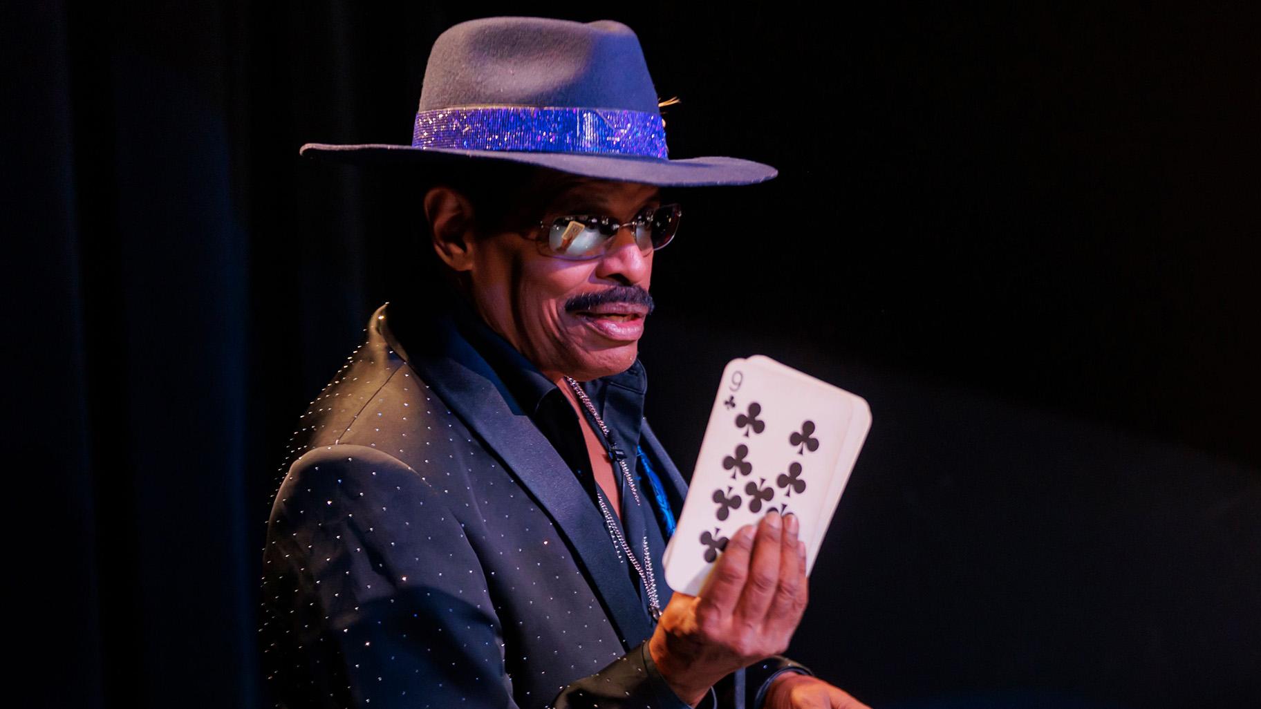 Magician Walter King Jr. (Courtesy of Chicago Magic Lounge)