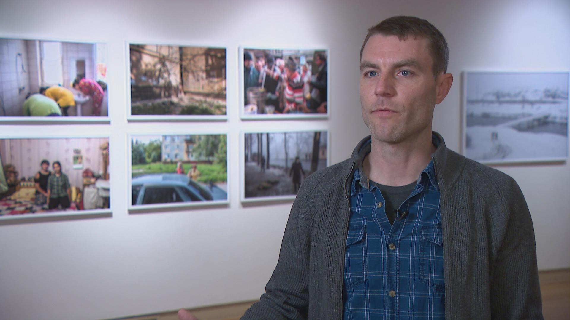 Photographer Brendan Hoffman speaks with WTTW News about his exhibition, “Brotherland: War in Ukraine.”