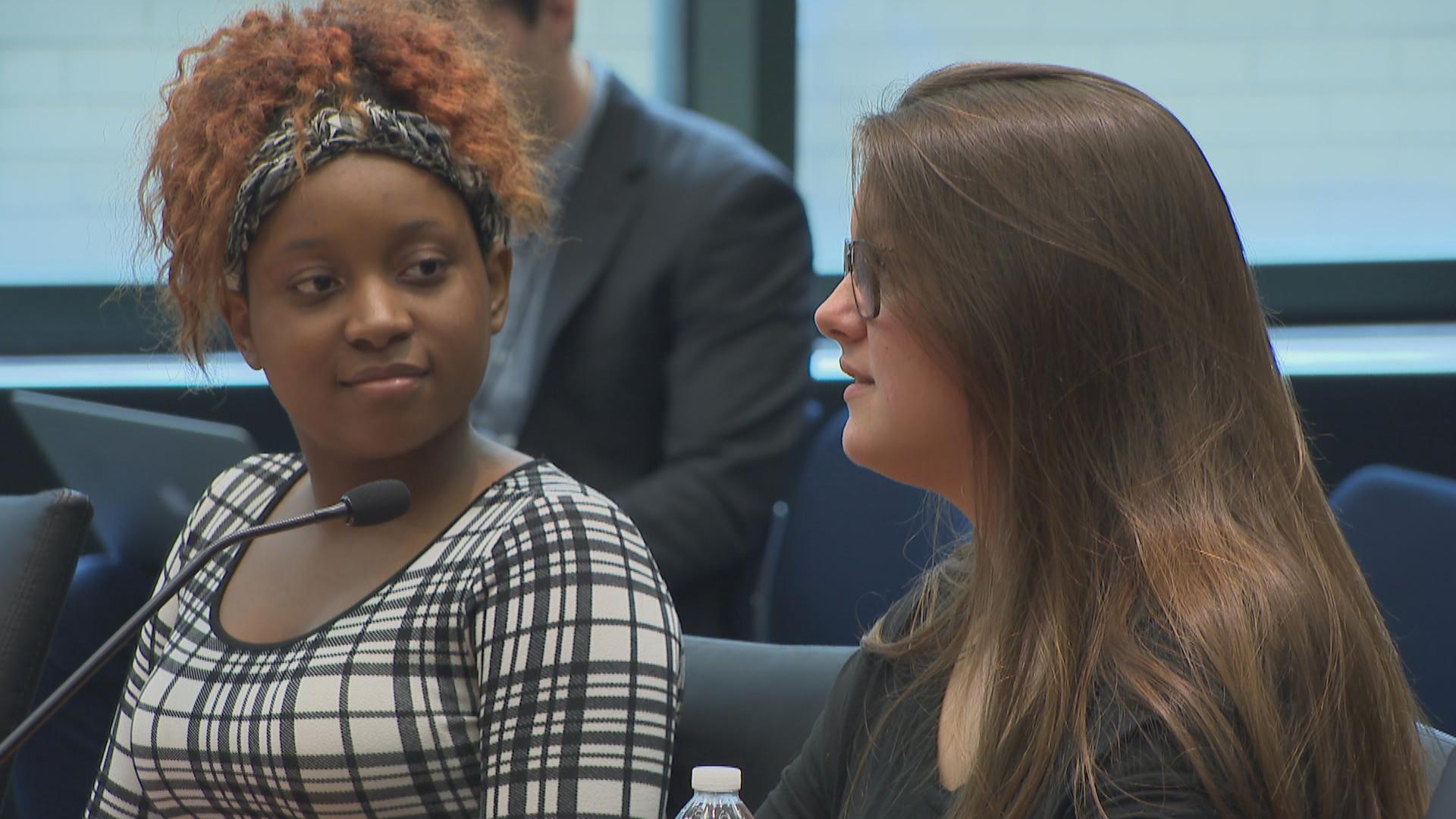 Former Chicago Public Schools students Tamara Reed, left, and Morgan Aranda testify Wednesday, June 20, 2018 at a hearing on the district’s handling of sexual abuse allegations. (Chicago Tonight)
