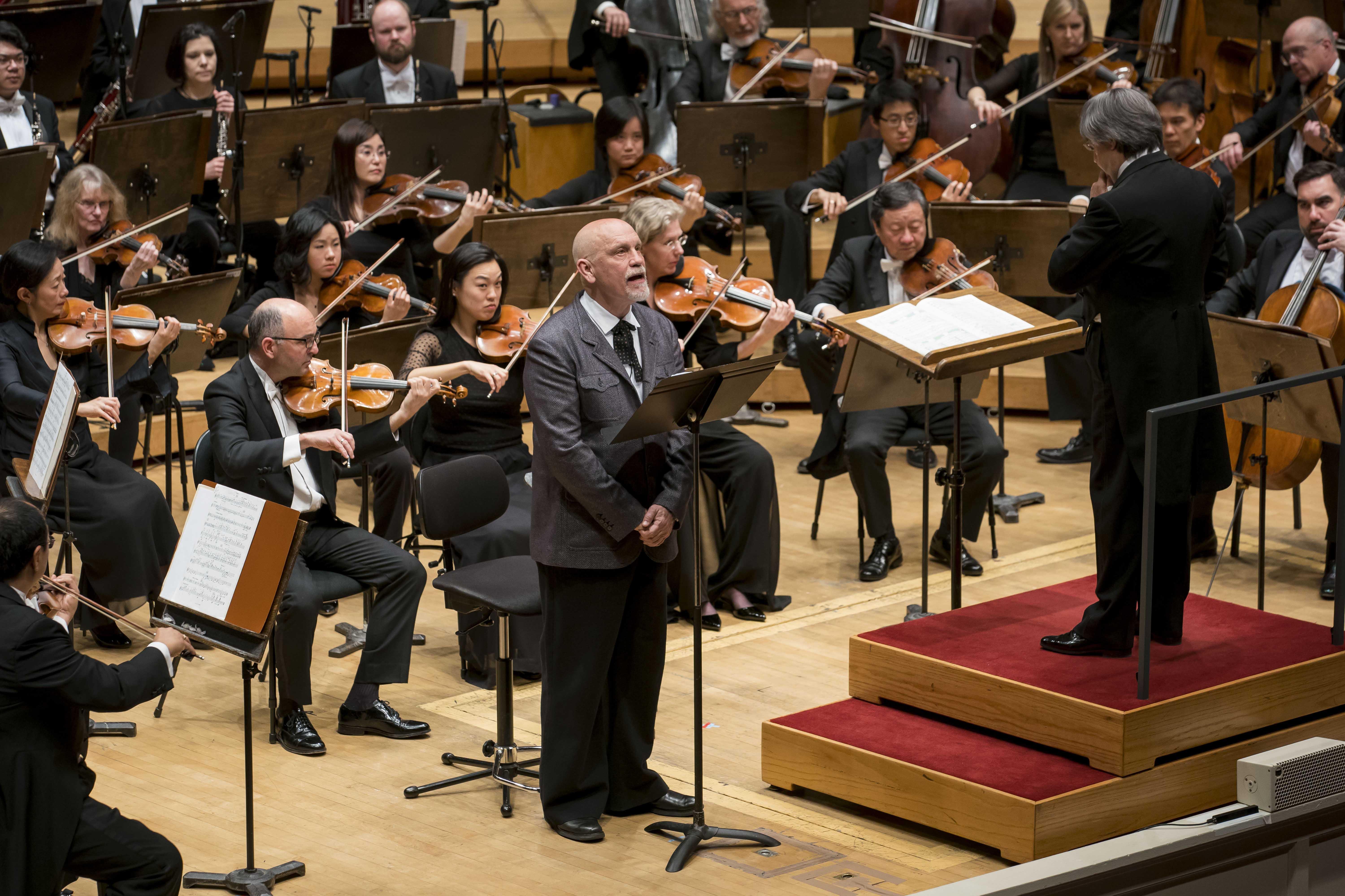 Actor John Malkovich is narrator in Copland’s “Lincoln Portrait” with Zell Music Director Riccardo Muti and the Chicago Symphony Orchestra. (Photo © Todd Rosenberg)