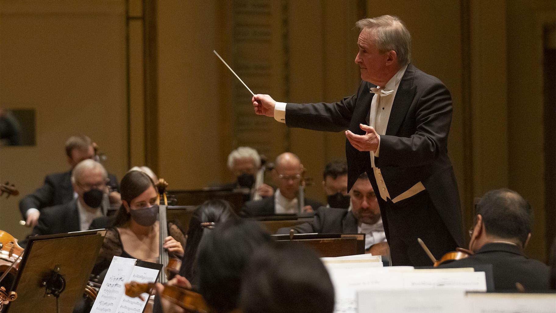 Guest conductor James Conlon leads the Chicago Symphony Orchestra in Schubert’s Symphony No. 3. (Credit Todd Rosenberg Photography)