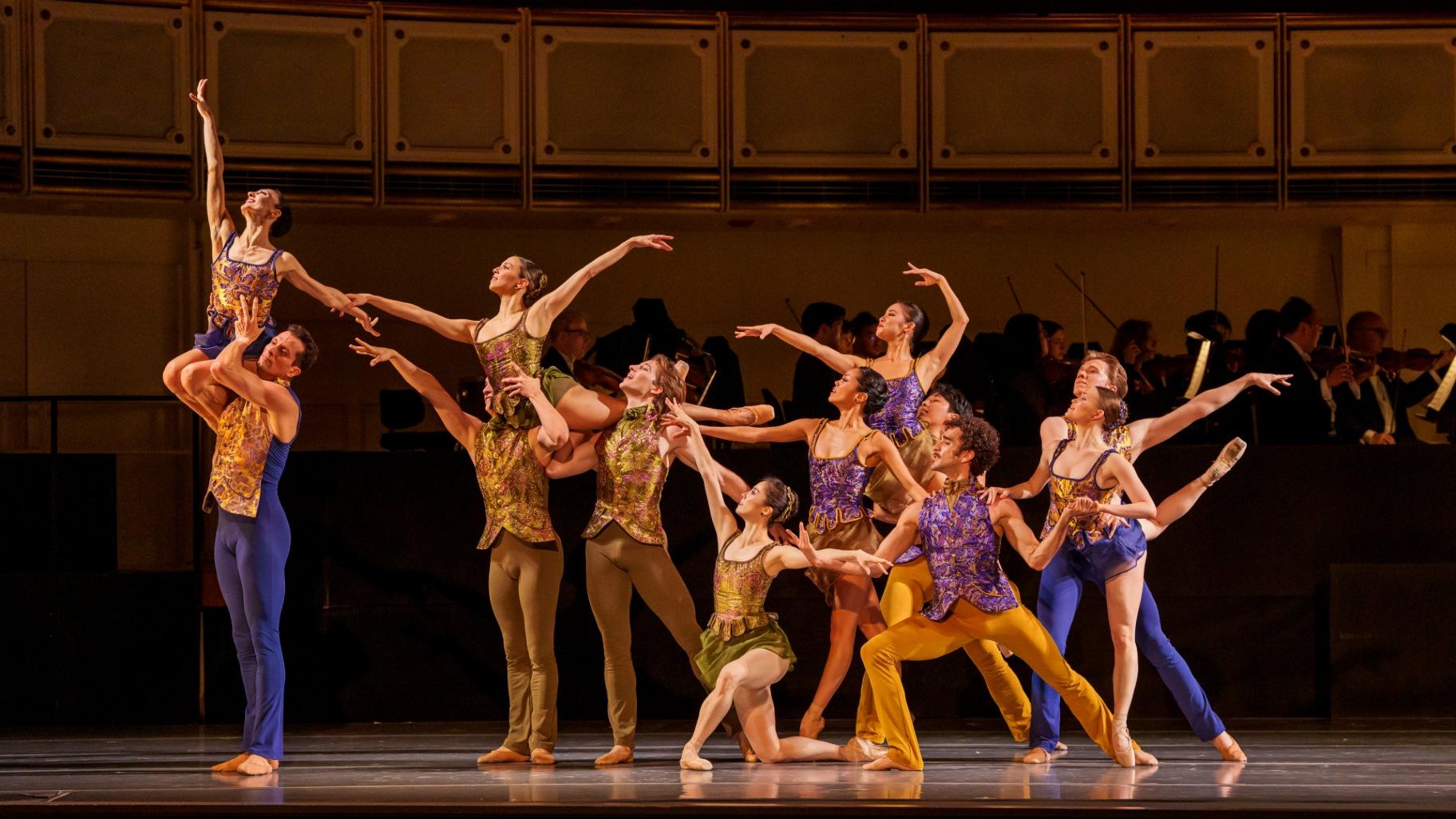 The Joffrey Ballet Ensemble featured in the world premiere performance of choreographer Amy Hall Garner’s “Second Nature.” Conductor Harry Bicket leads the Chicago Symphony Orchestra in a performance of Perkinson’s Sinfonietta No. 1. (Todd Rosenberg Photography) The Joffrey Ballet Ensemble featured in the world premiere performance of choreographer Amy Hall Garner’s “Second Nature.” Conductor Harry Bicket leads the Chicago Symphony Orchestra in a performance of Perkinson’s Sinfonietta No. 1. (Todd Rosenberg Photography)