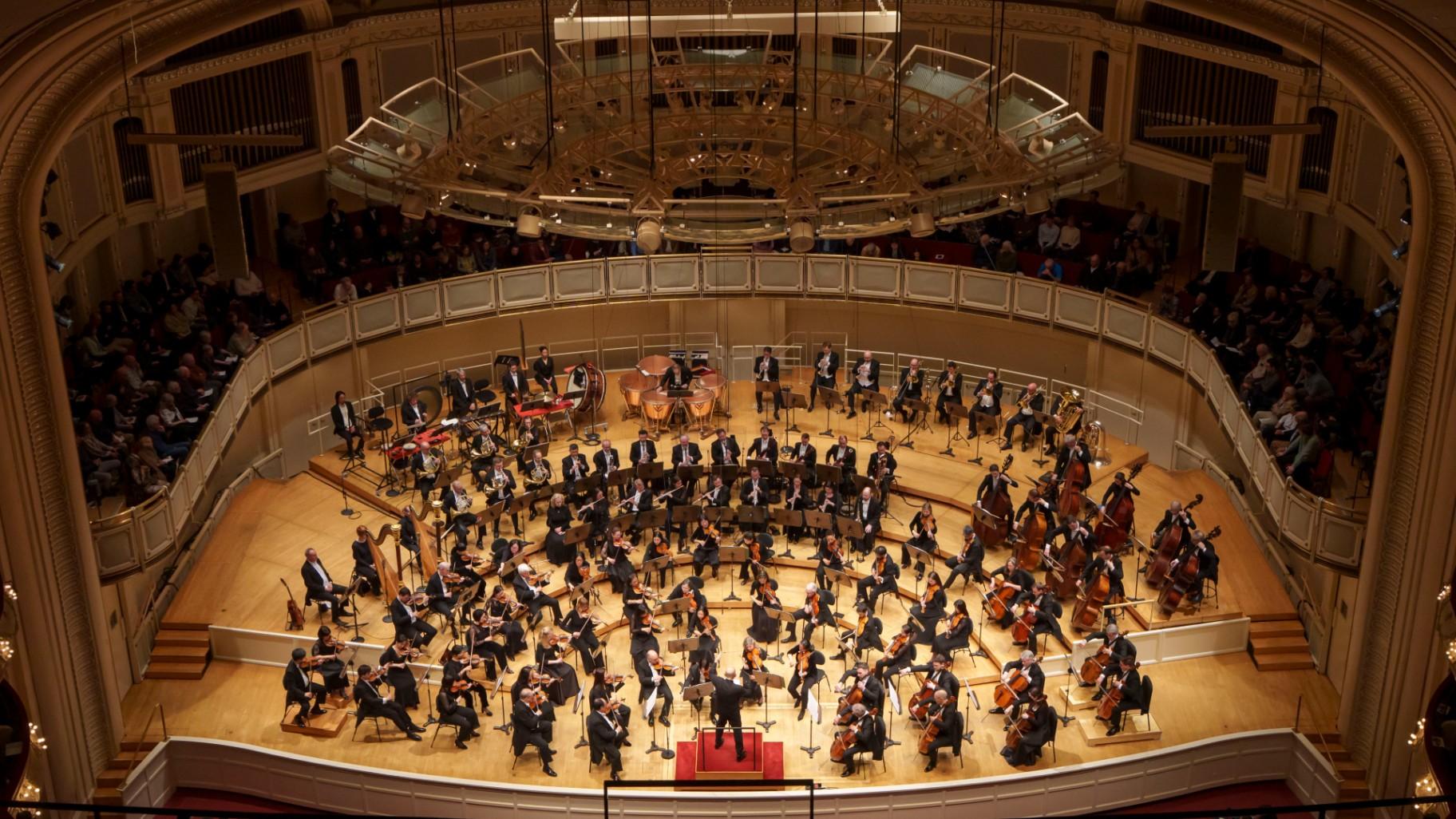 Conductor Jaap van Zweden leads the Chicago Symphony Orchestra in performance of Gustav Mahler’s “Symphony No. 7” on April 17, 2025. (Todd Rosenberg Photography)