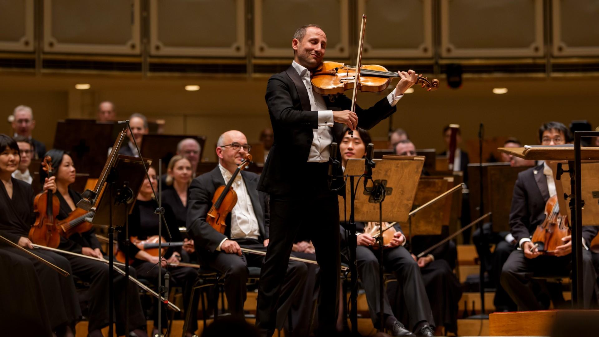 Violist Antoine Tamestit in an encore performance of the prelude from Bach’s Suite No. 1 in G Major. (Todd Rosenberg Photography) 