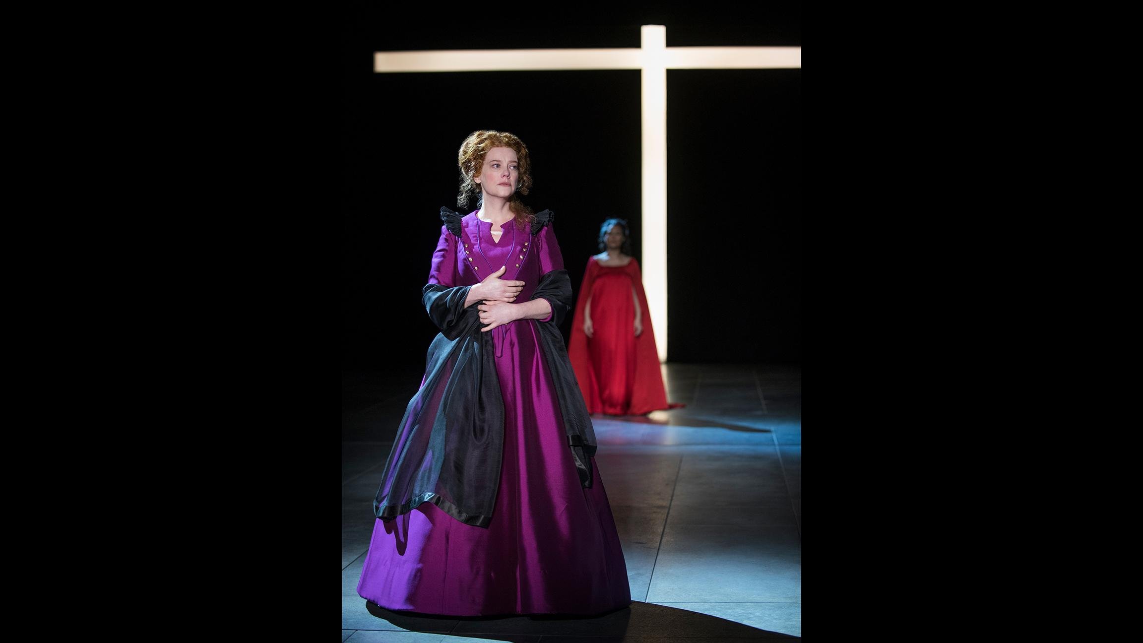 Queen Elizabeth I (Kellie Overbey) faces an uncertain future, as Mary Stuart (K.K. Moggie) looms in the distance. (Credit: Michael Brosilow)