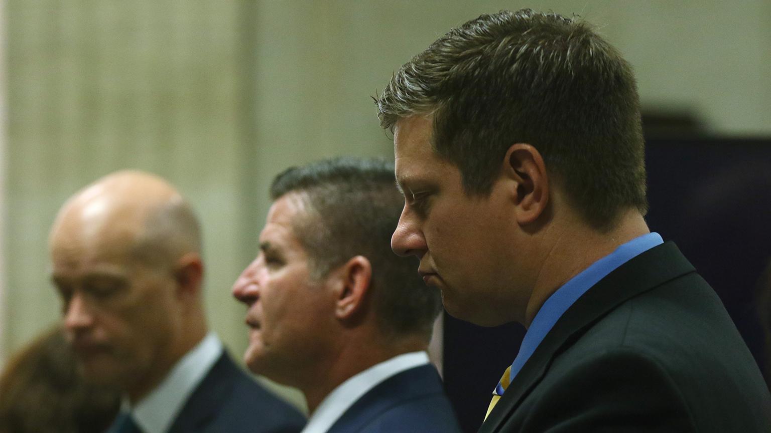 Chicago police Officer Jason Van Dyke, right, stands with attorneys during the trial for the shooting death of Laquan McDonald at the Leighton Criminal Court Building on Wednesday, Sept. 19, 2018. (John J. Kim / Chicago Tribune / Pool)