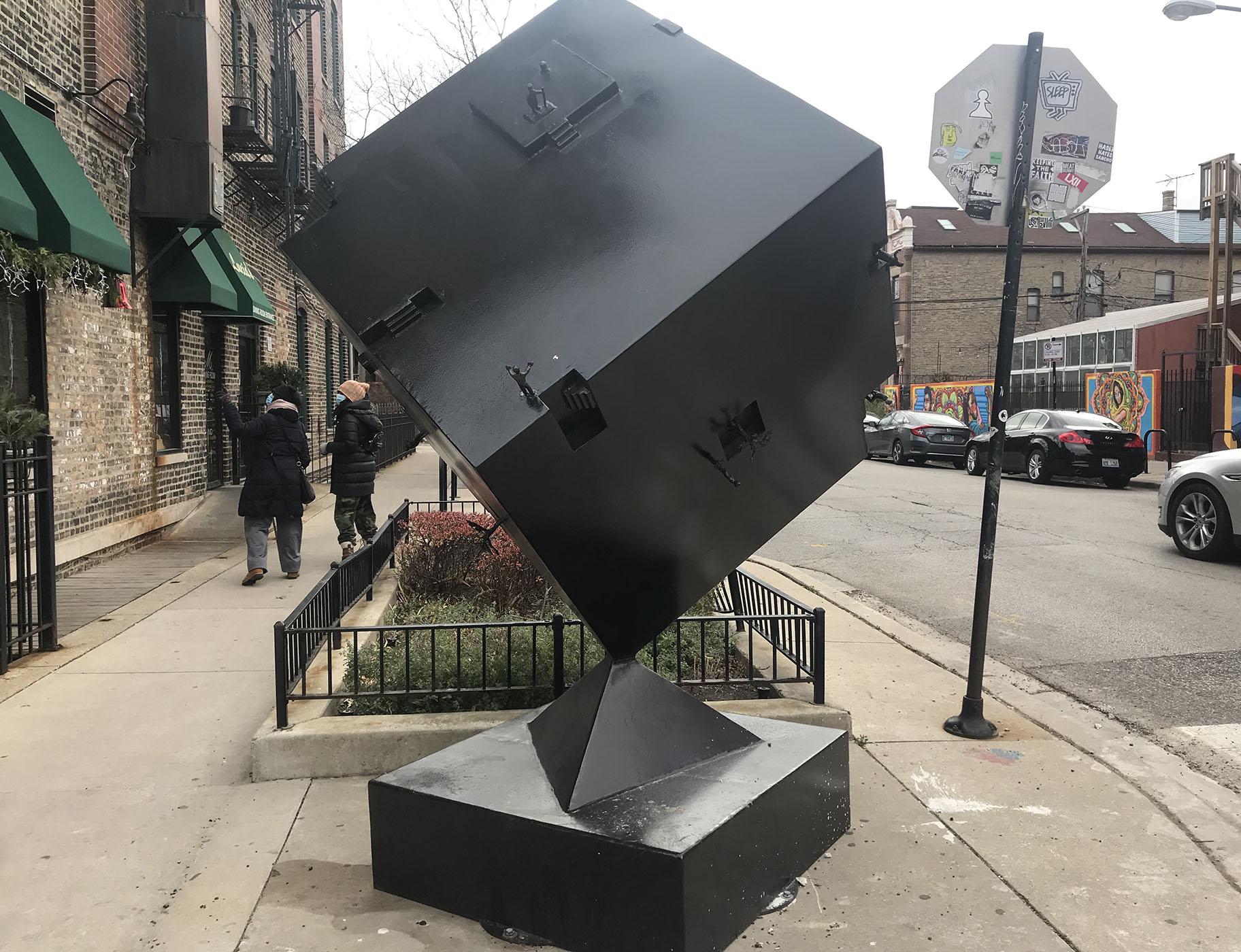 “Enigma” by Charles Pilkey is on display at 1833 W. North Ave. (Ariel Parrella-Aureli / WTTW News)