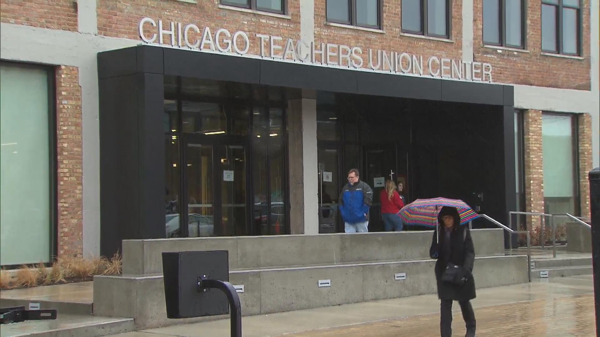 Chicago Charter Teachers Back Potential CTU Merger | Chicago News | WTTW