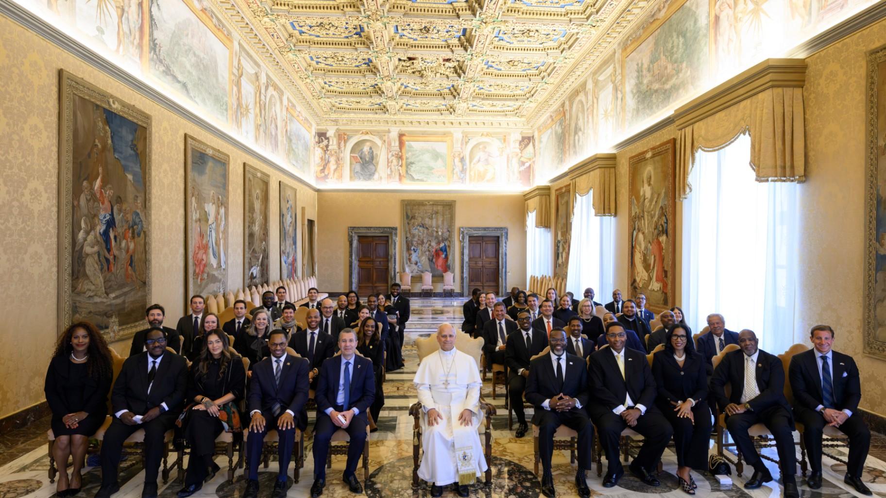 Pope Leo XIV meets with Chicago Mayor Brandon Johnson and a delegation from the city on May 28, 2026. (Credit: Vatican News)