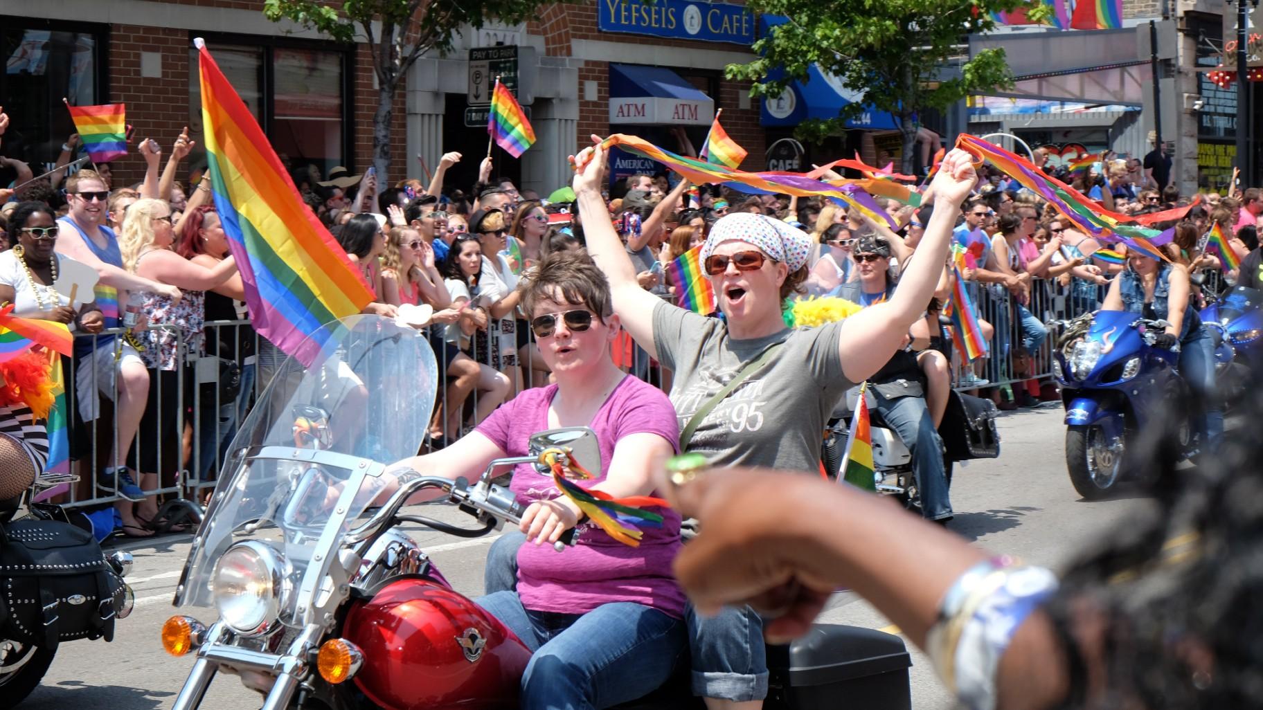 5 Things to Do This Weekend Chicago Pride Parade, House Music Festival