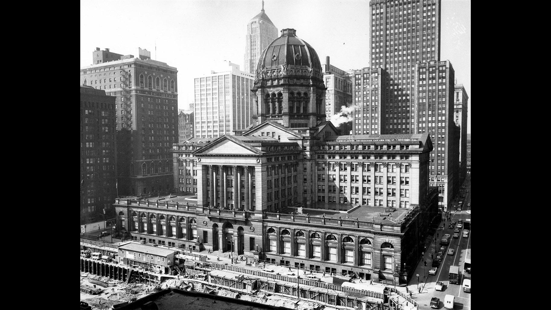 Chicago Federal Building