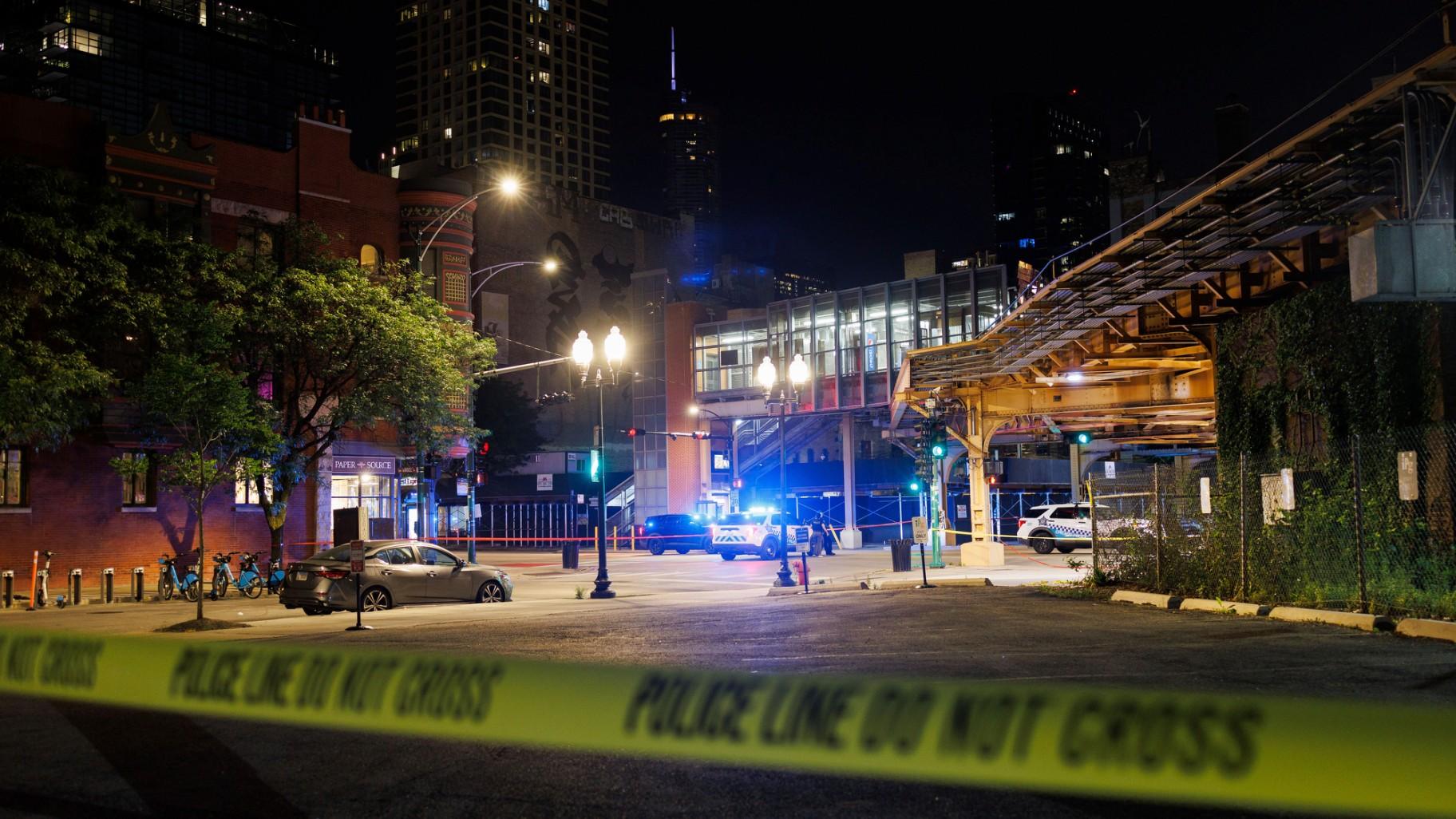 Officers work the scene of a shooting Wednesday, July 2, 2025, in Chicago. (Armando L. Sanchez / Chicago Tribune via AP)
