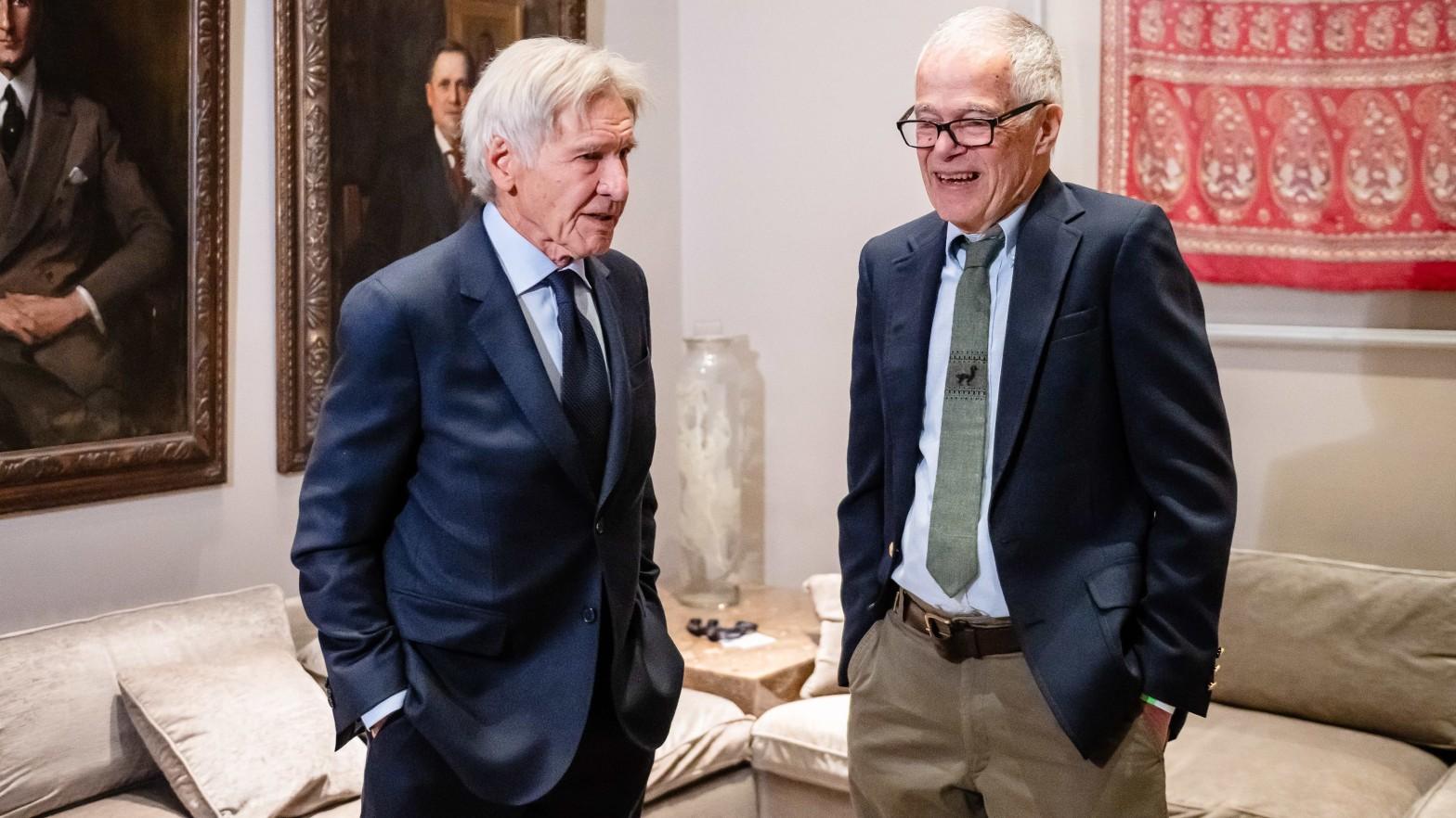 Who’s the real Indiana Jones here: Harrison Ford (l) or Dave Willard? The two met during October’s Half-Earth Day gala at the Field Museum. (Courtesy of the Field Museum)