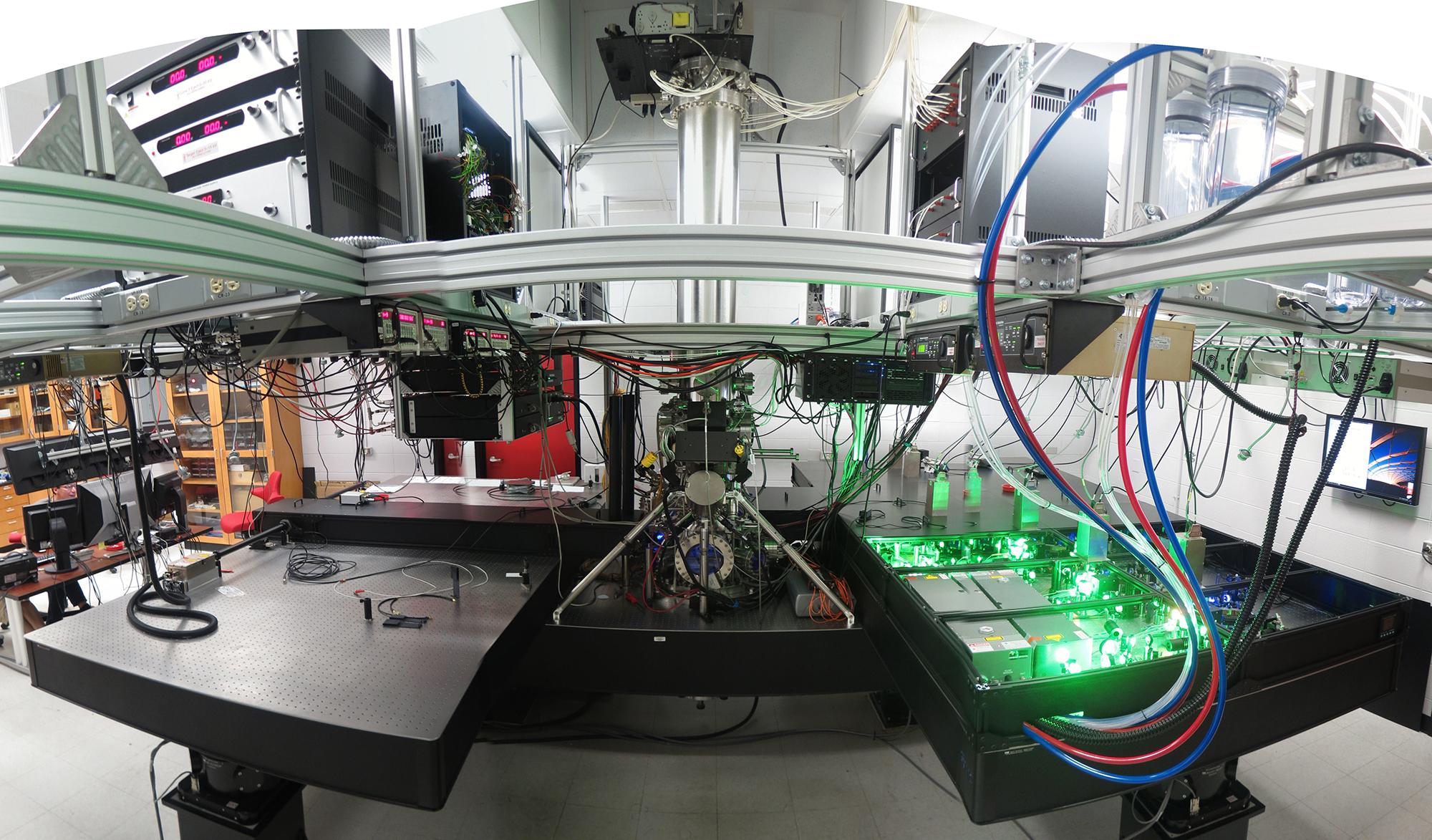 The CHicago Instrument for Laser Ionization (CHILI) was used to count strontium isotopes in rocks from Nuvvuagittuq, Canada. (Thomas Stephan / University of Chicago)