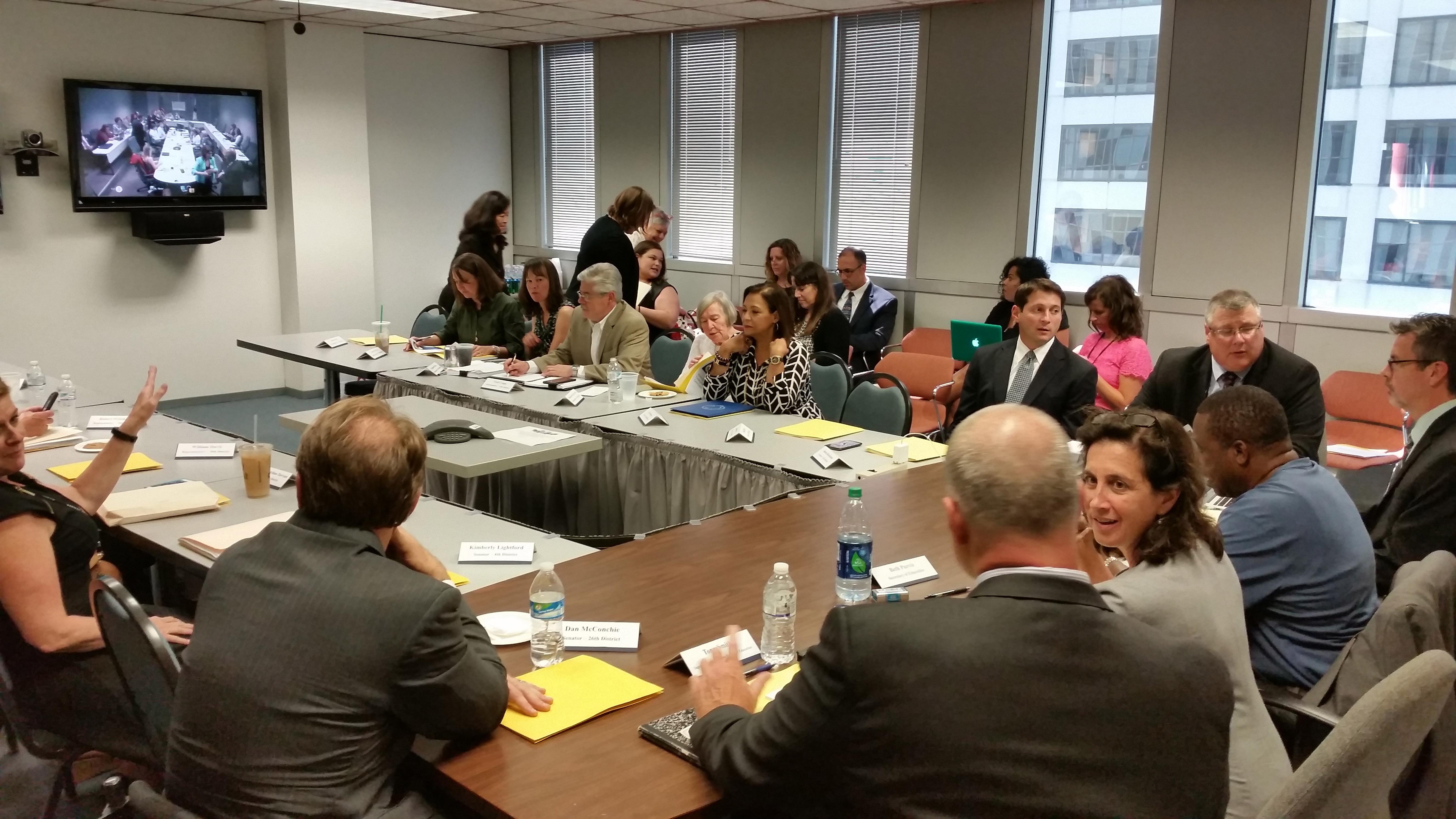 Reform Commission Takes 1st Look at New School Funding Model | Chicago ...