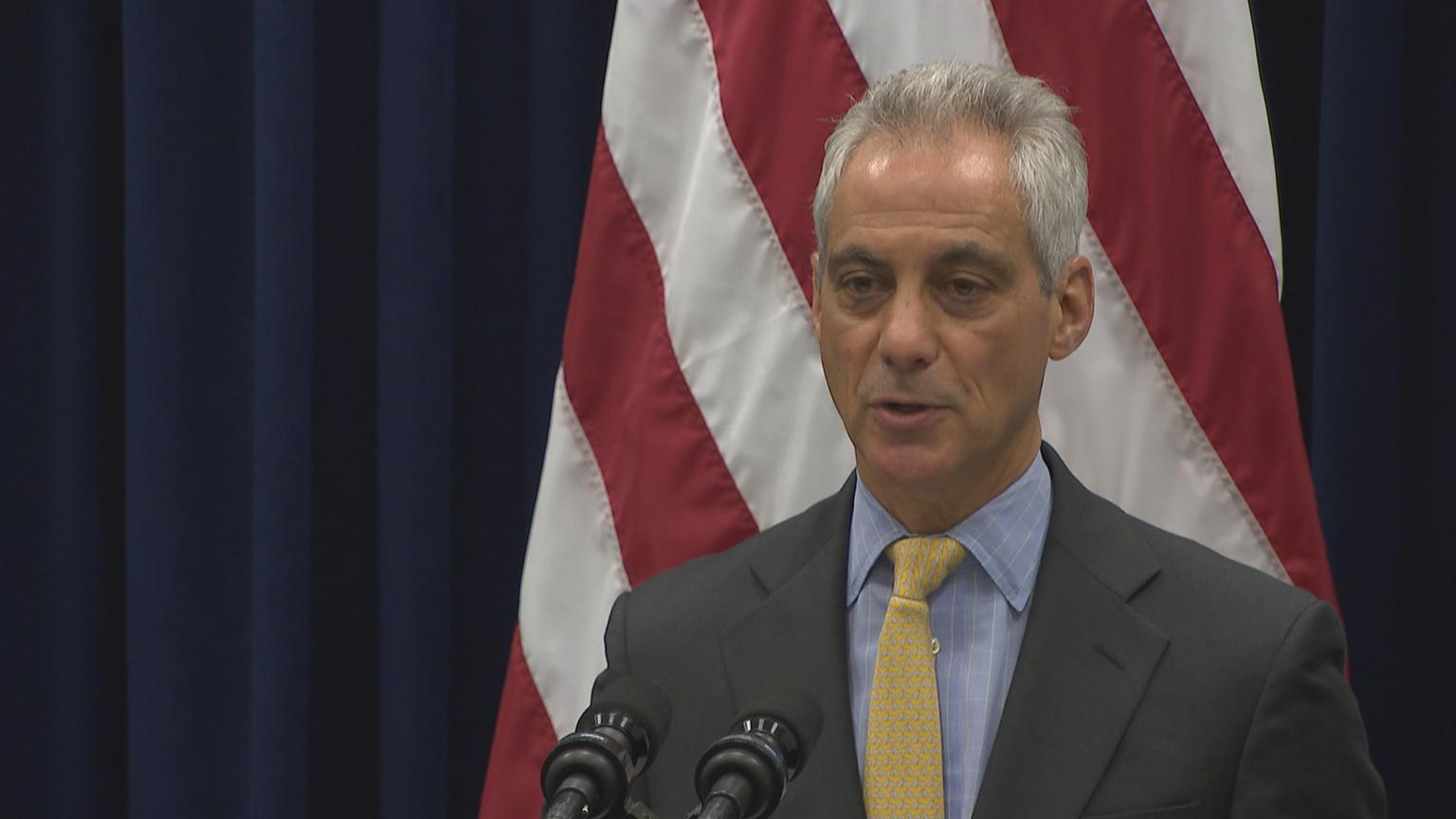 Chicago Mayor Rahm Emanuel speaks to the media on Wednesday, Oct. 31, 2018.