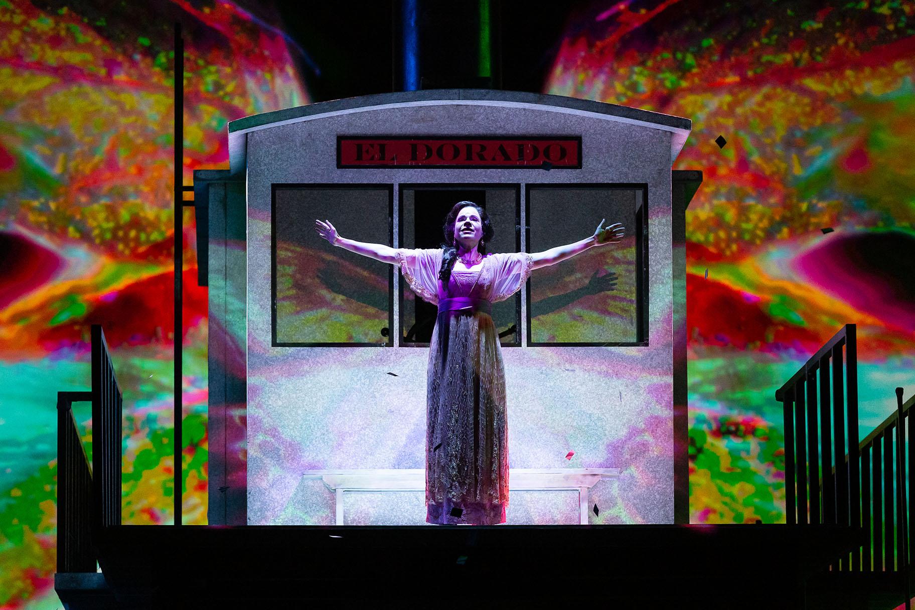 “Florencia En El Amazonas” (Credit: Lynn Lane / Houston Grand Opera)