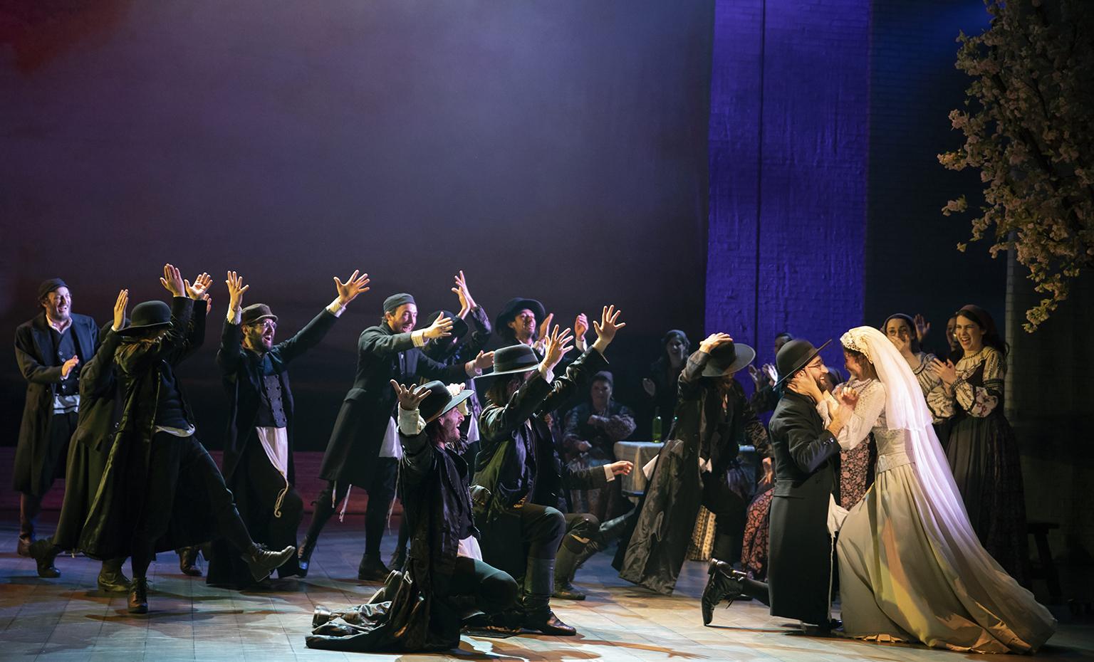 Fiddler On The Roof Captures The Meaning Of Tradition Midlo Scoop