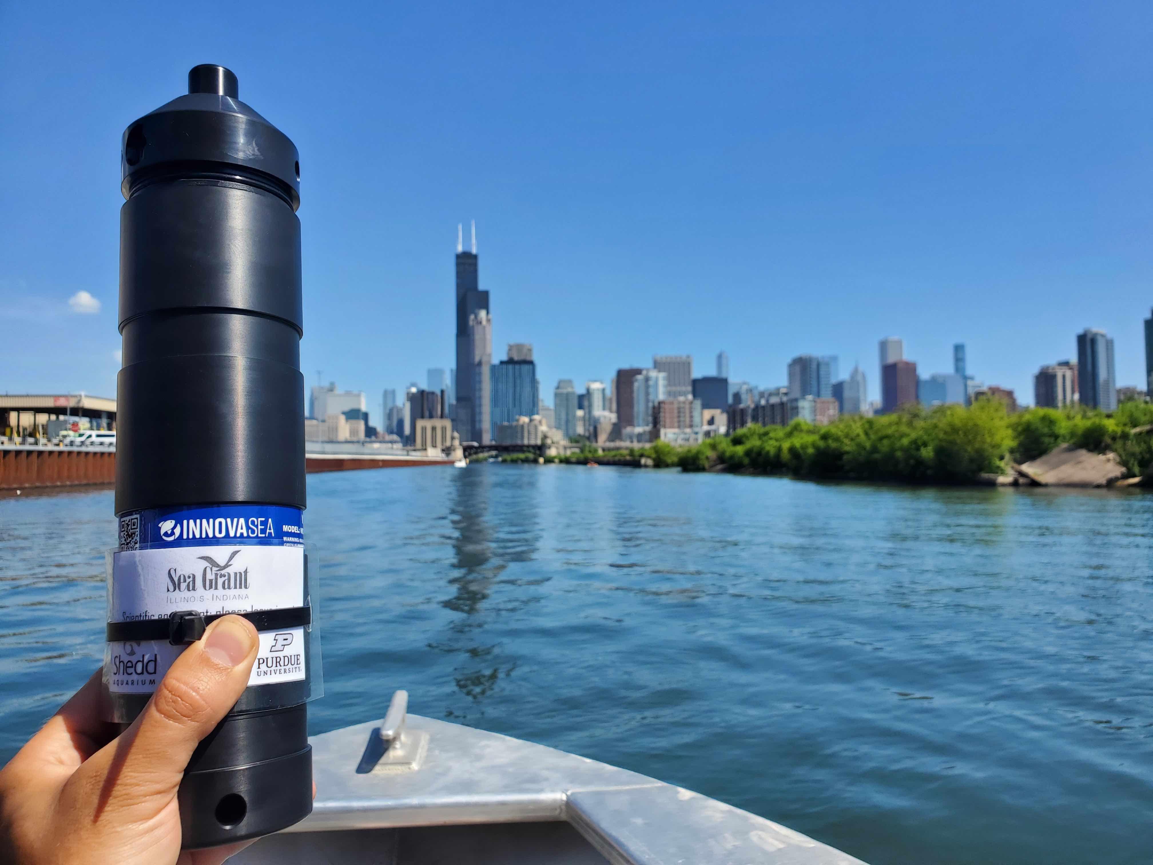 An acoustic receiver used to track fish movement in the Chicago River. (Shedd Aquarium)