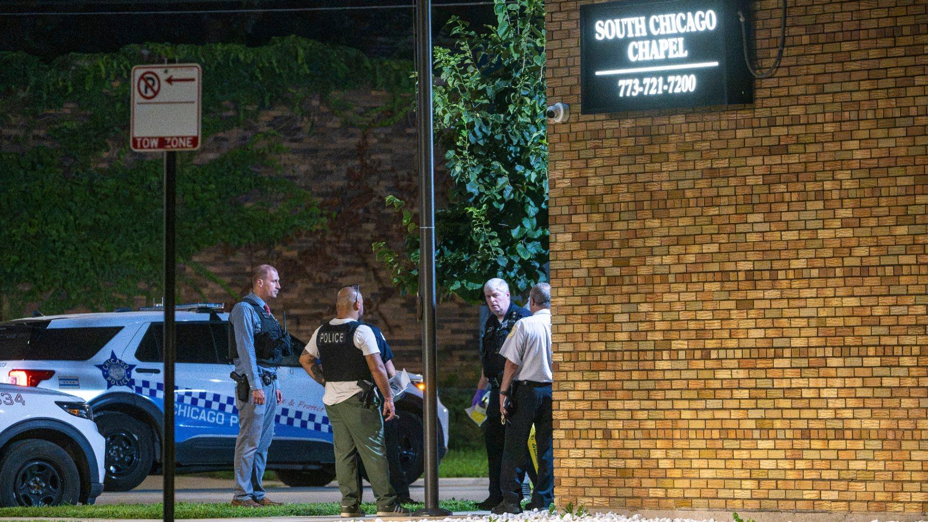 Chicago police investigate South Chicago Chapel after authorities discovered dozens of decomposing bodies in the funeral home's basement on Thursday, Aug. 6, 2026. (Tyler Pasciak LaRiviere / Chicago Sun-Times via AP)