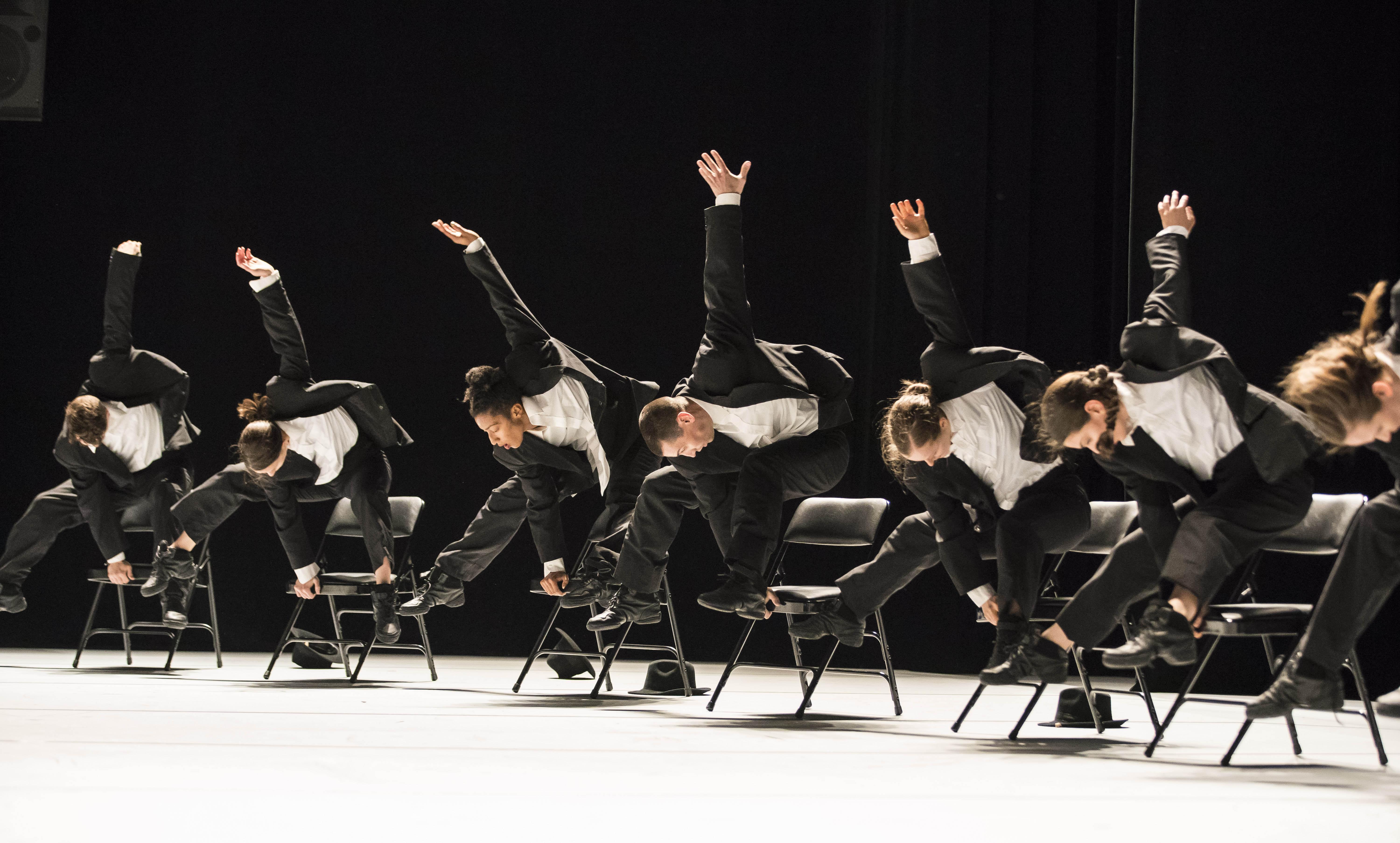 Hubbard Street Dance Chicago in “Decadance/Chicago” by Ohad Naharin. (Photo by Todd Rosenberg)