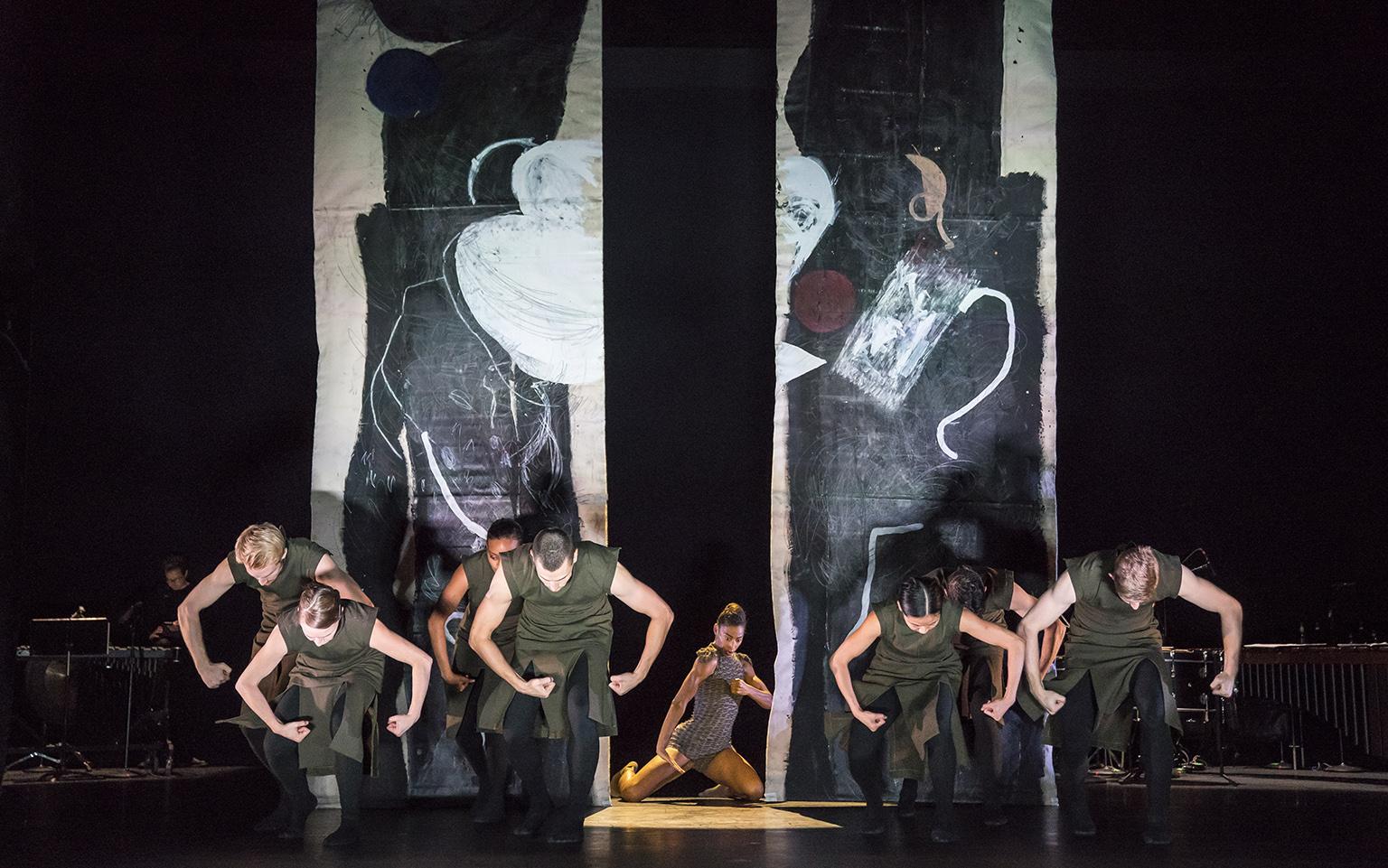 Hubbard Street Dance Chicago in “For All Its Fury” by Emma Portner. (Photo by Todd Rosenberg)