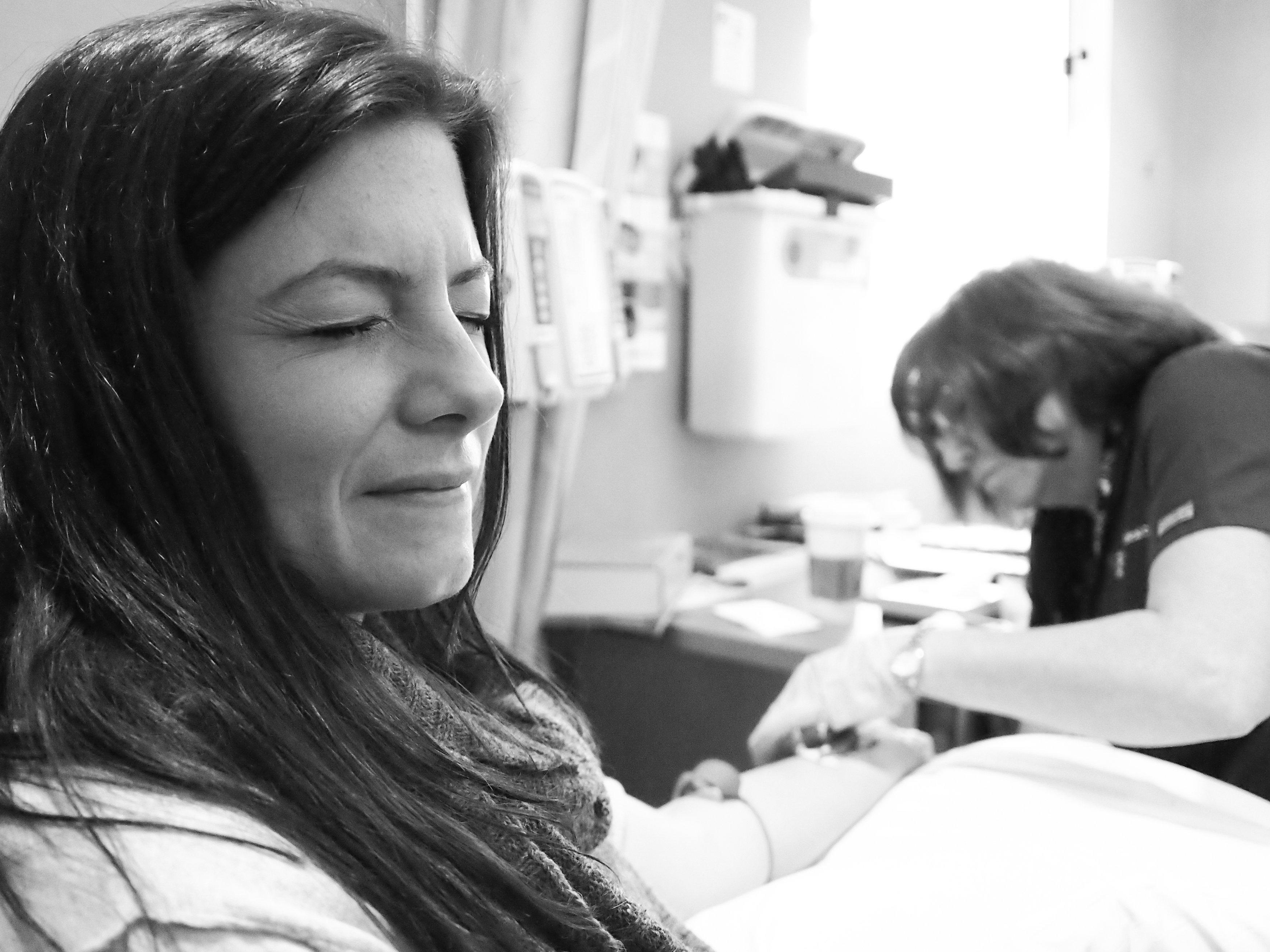 Lauren Truelock starts chemotherapy. (Sidne Hirsch Photography)