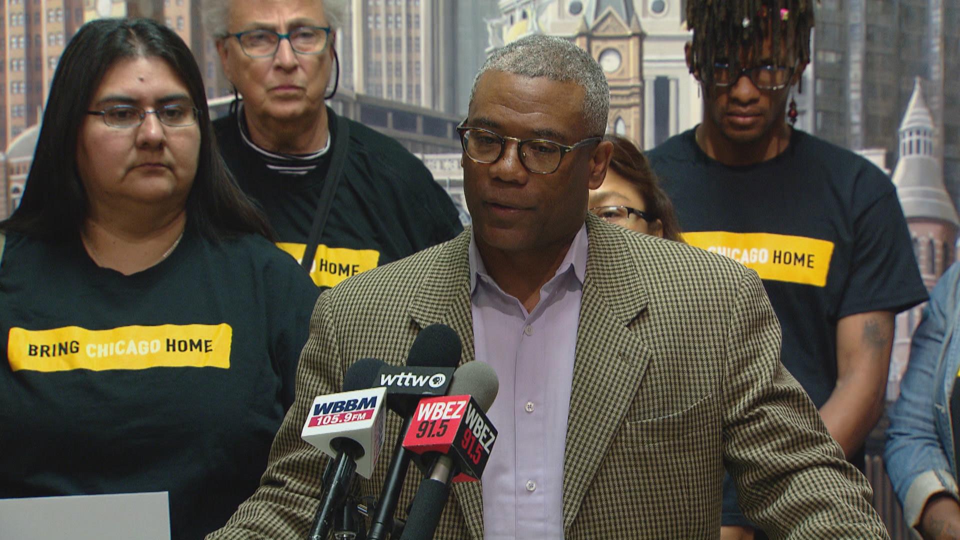 Ald. Walter Burnett, 24th Ward, speaks at a press conference about homelessness among Chicago Public Schools students on Thursday, Sept. 5, 2019. (WTTW News)