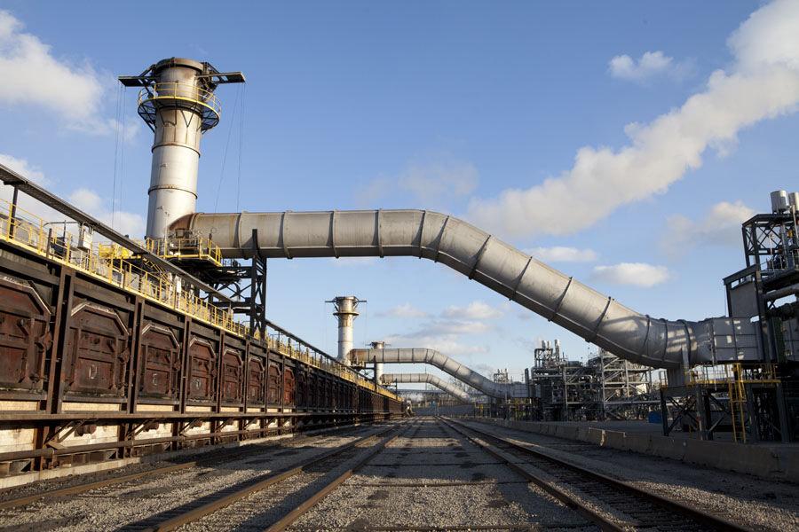 Indiana Harbor Coke Co.’s coke plant in East Chicago. (Courtesy SunCoke Energy)