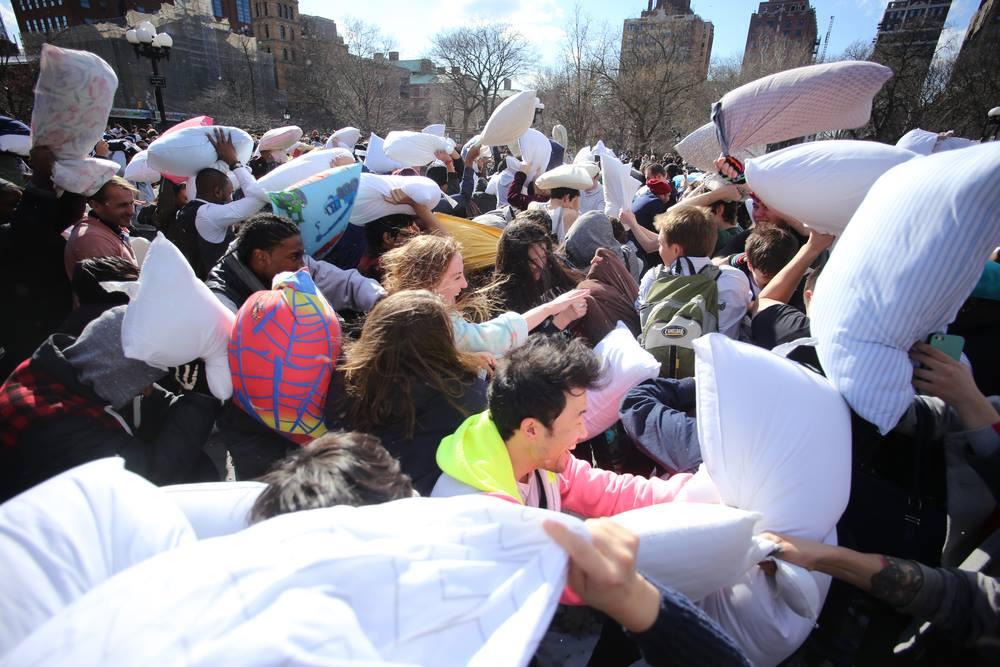 (International Pillow Fight Day - Chicago / Facebook)