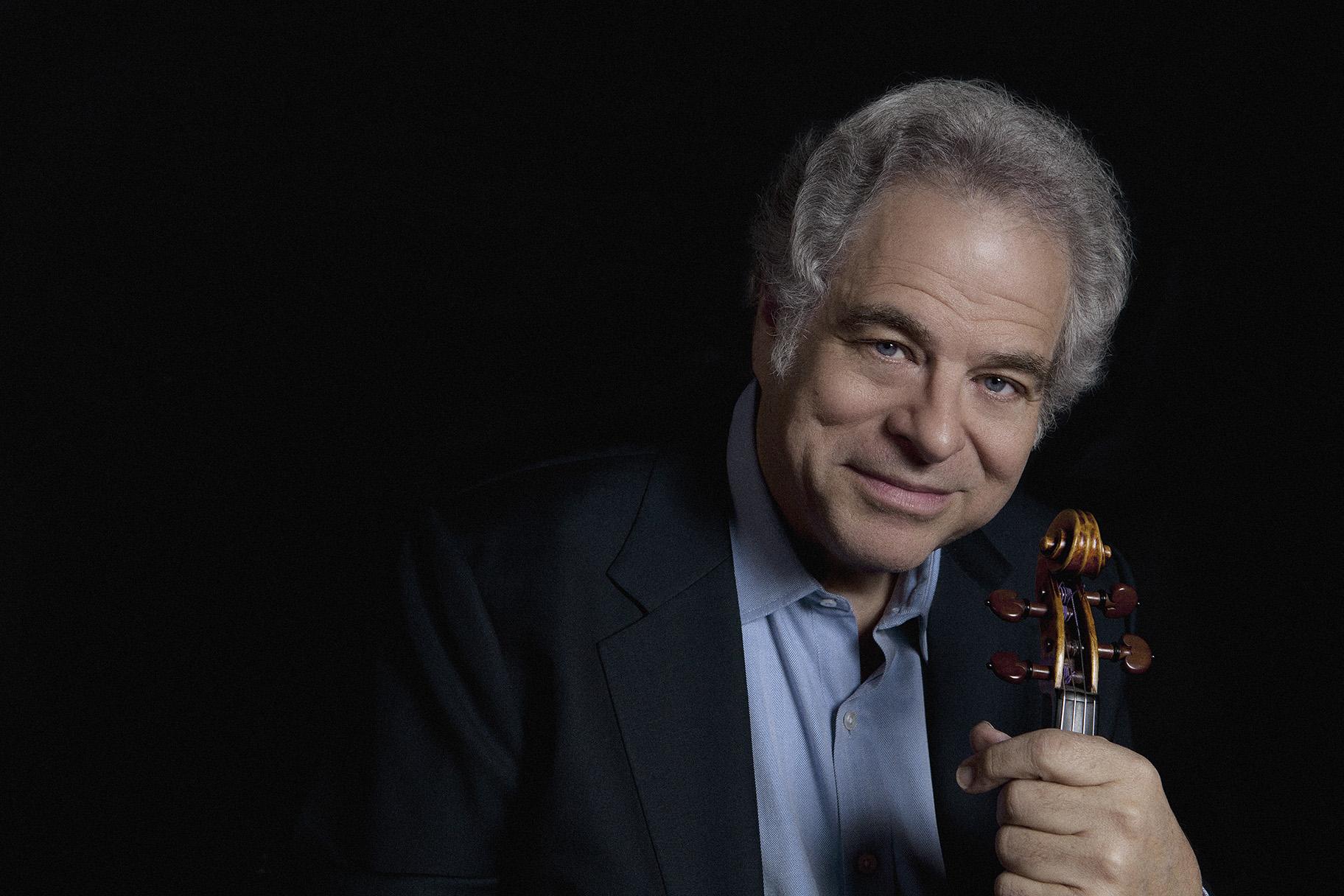 Violinist Itzhak Perlman (Credit: Lisa Marie Mazzucco)