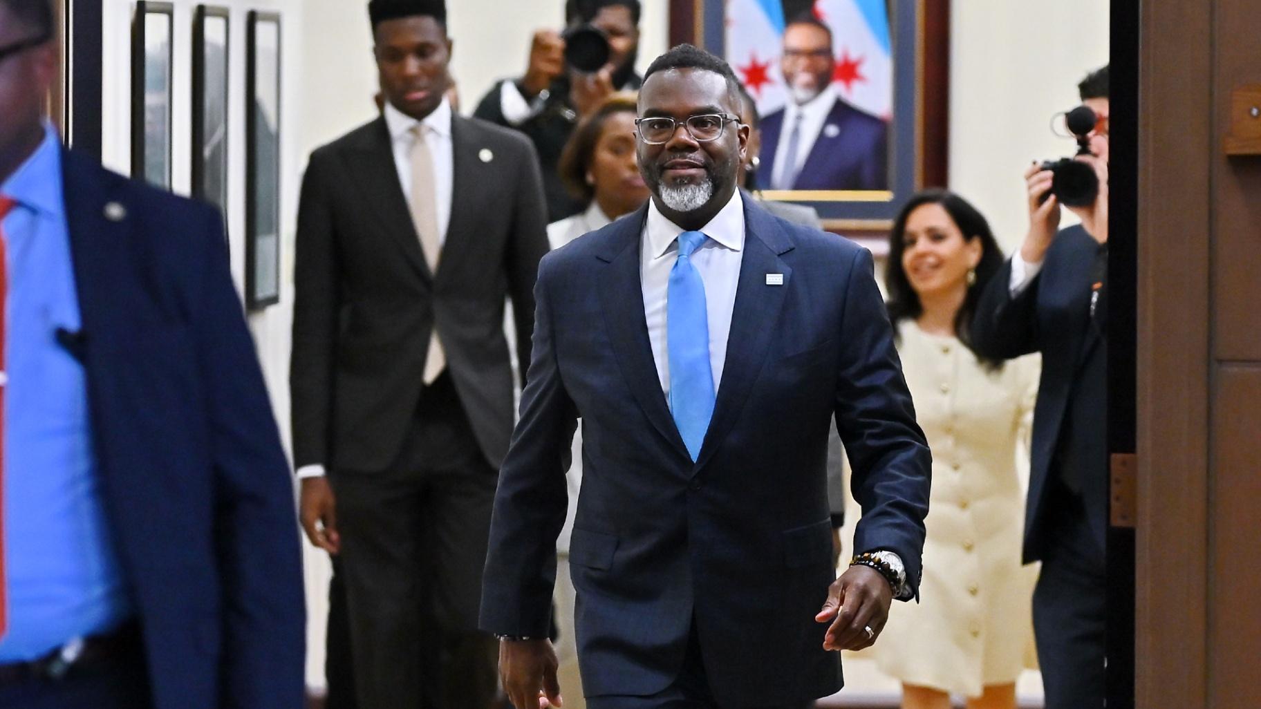 Chicago Mayor Brandon Johnson walks into the City Council chambers on Oct. 21, 2026, to deliver his budget address. (Victor Hilitski / WTTW News)