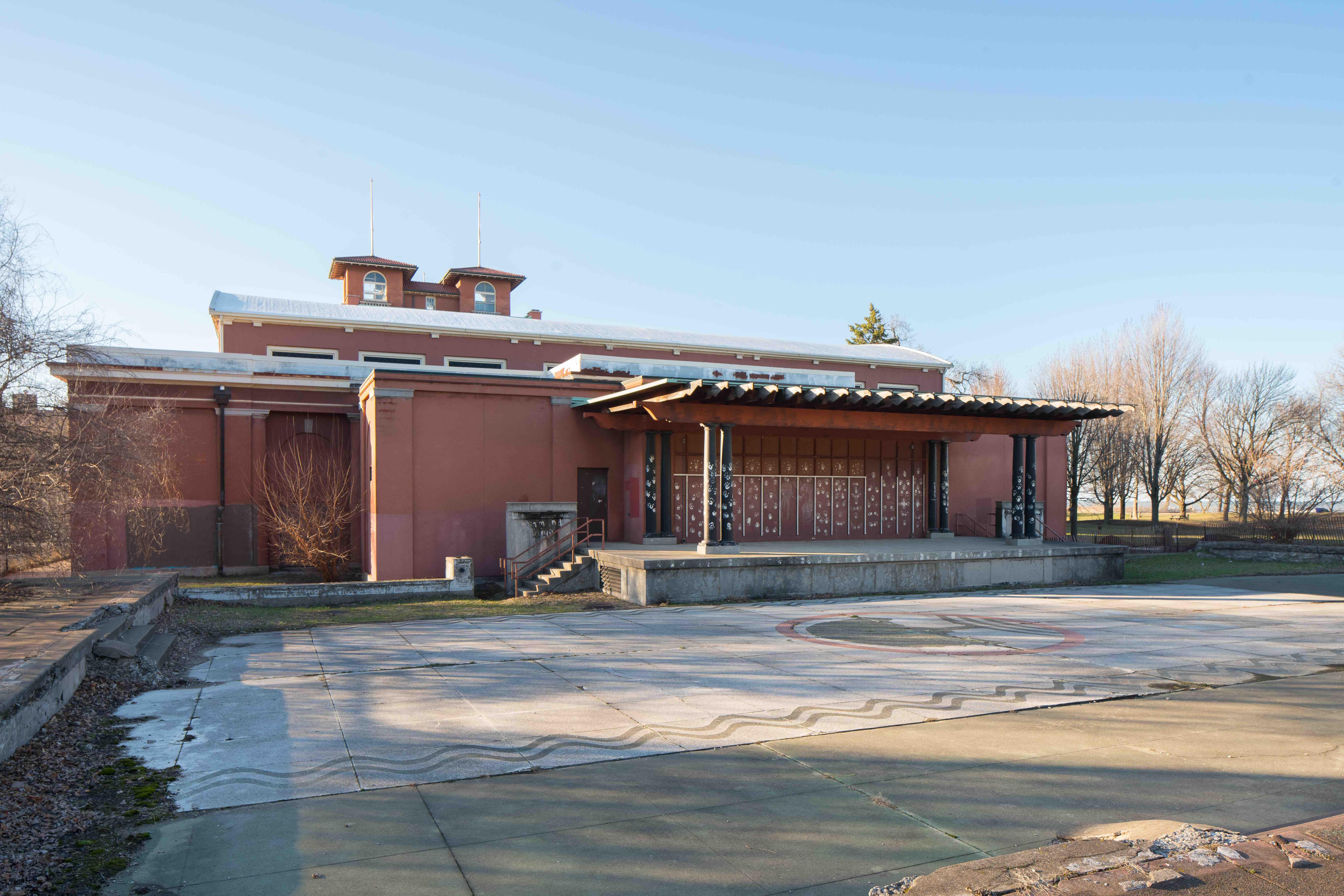 South Shore Cultural Center outdoor theater. (Paul Morgan / Landmarks Illinois)