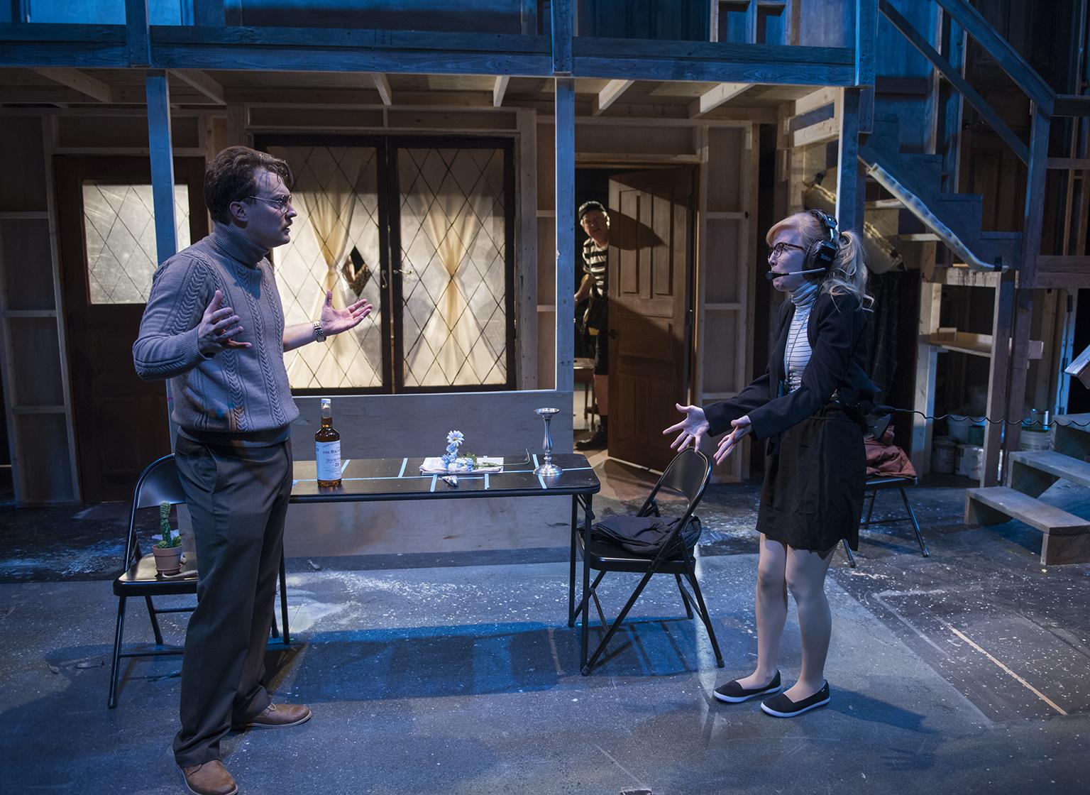 Mike Tepeli and Erica Bittner in "Noises Off" (Credit: Michael Brosilow)