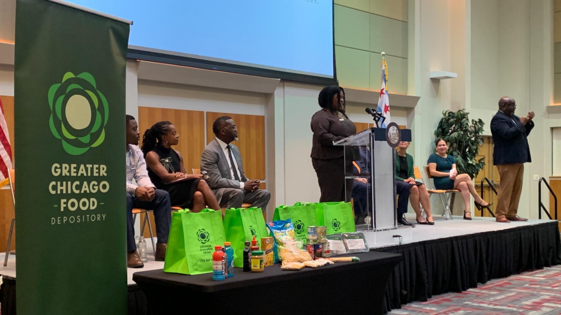 Mo’hogney Mitchell, a psychology student and president of the Student Government Association at Kennedy King College, speaks during an announcement event at Kennedy King College on Sept. 30, 2025. (Eunice Alpasan / WTTW News)