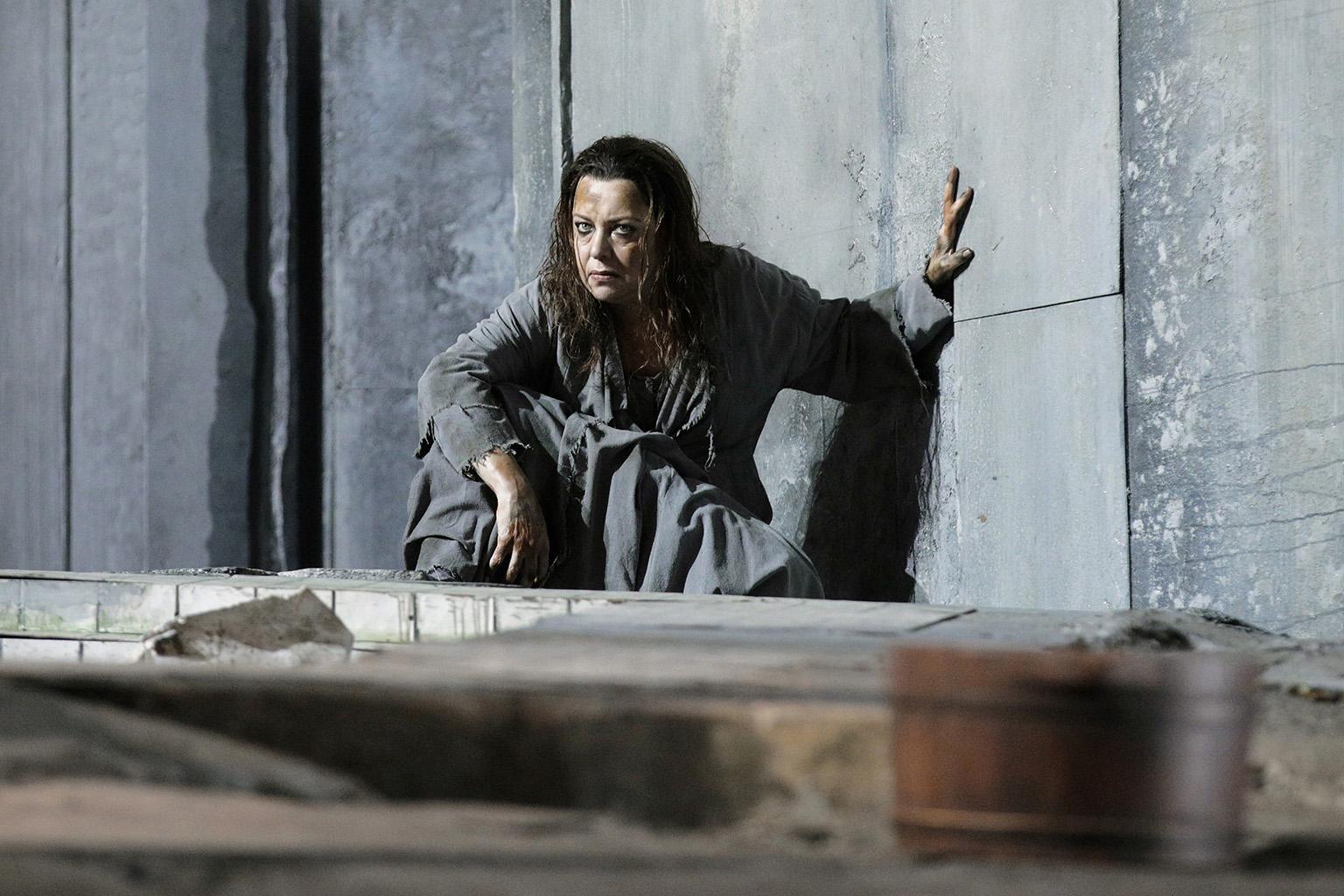 Nina Stemme in Lyric Opera’s production of “Elektra.” (Credit: Cory Weaver)