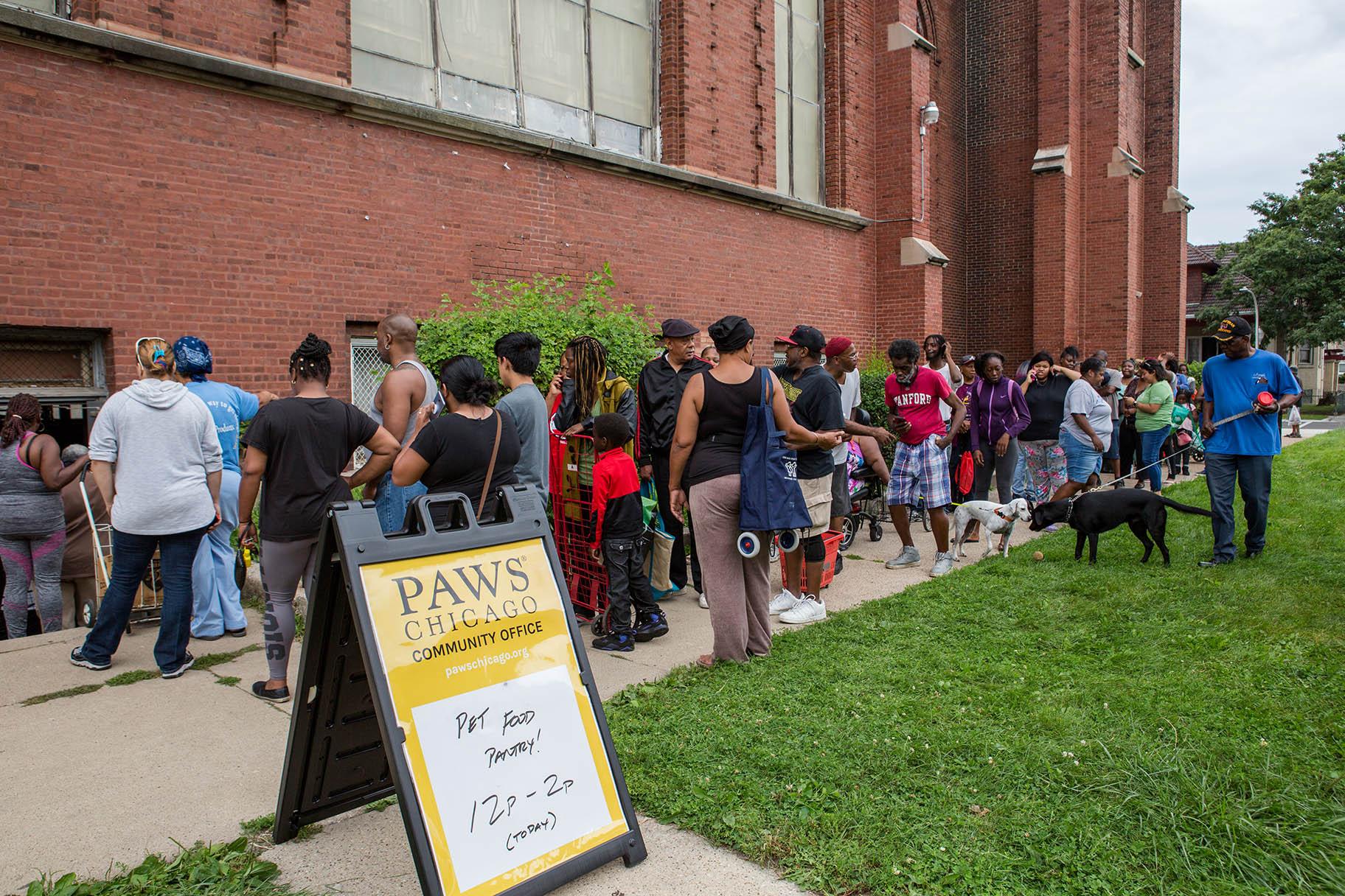 PAWS’ Pet and Food Pantry distributes 2,500 pounds of food each month to residents in Englewood and Back of the Yards. (Courtesy PAWS Chicago) 