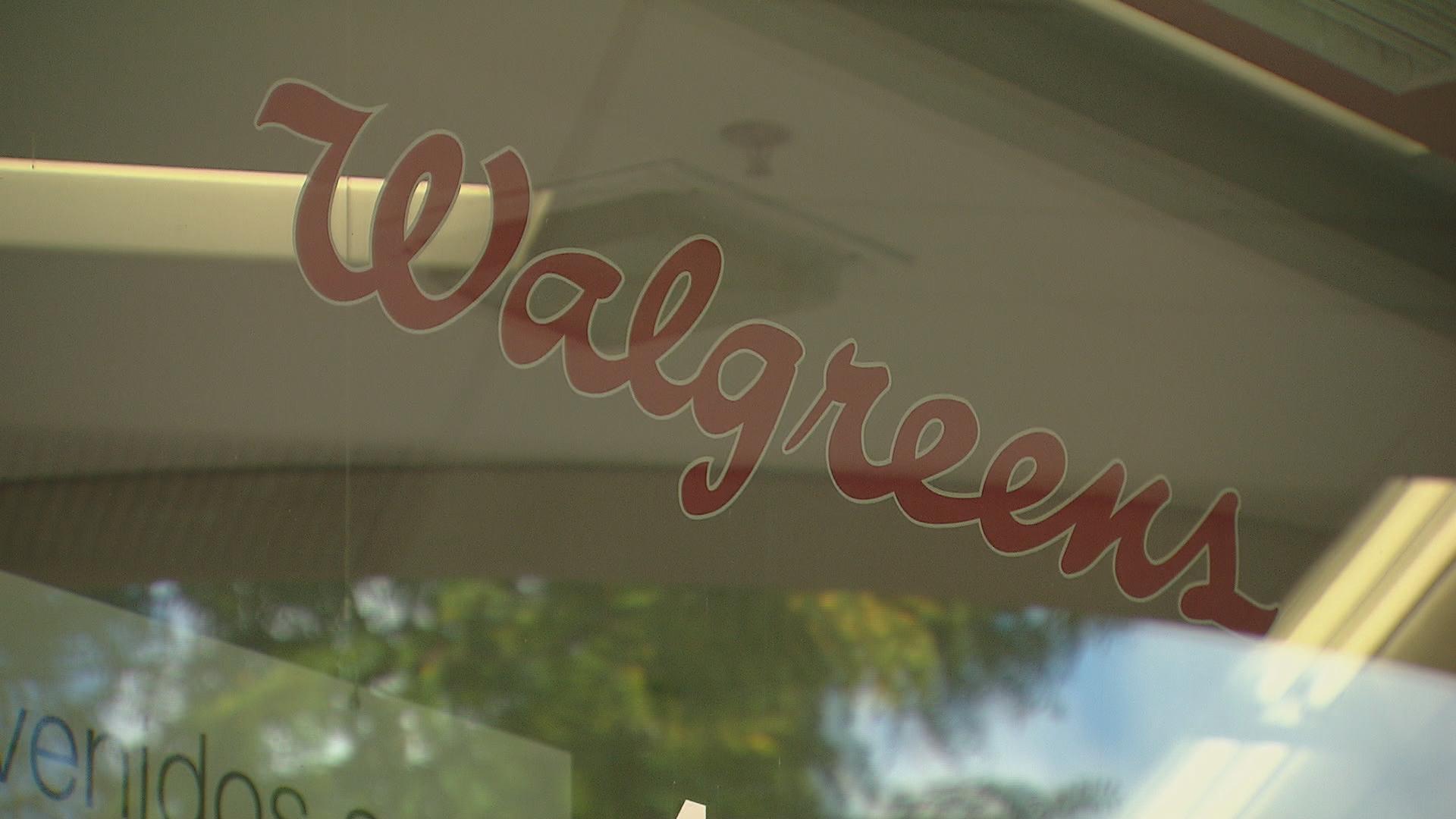 Do Walgreens Have ATMs In 2022? [Fees, Limits, Locations]