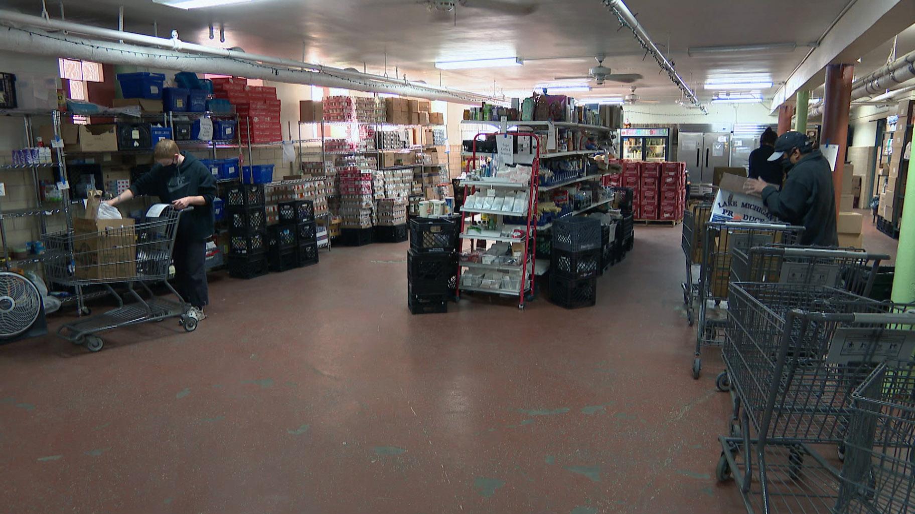 Pilsen Food Pantry (WTTW News)