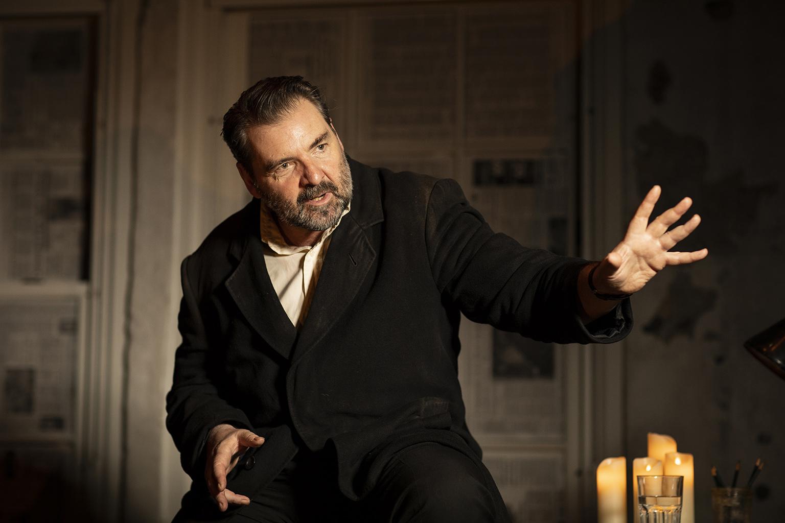 Brendan Coyle in "St. Nicholas" (Photo by Helen Maybanks)