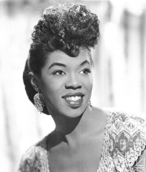 Sarah Vaughan in June 1955. (Photo by James Kriegsmann, New York via Wikimedia Commons)