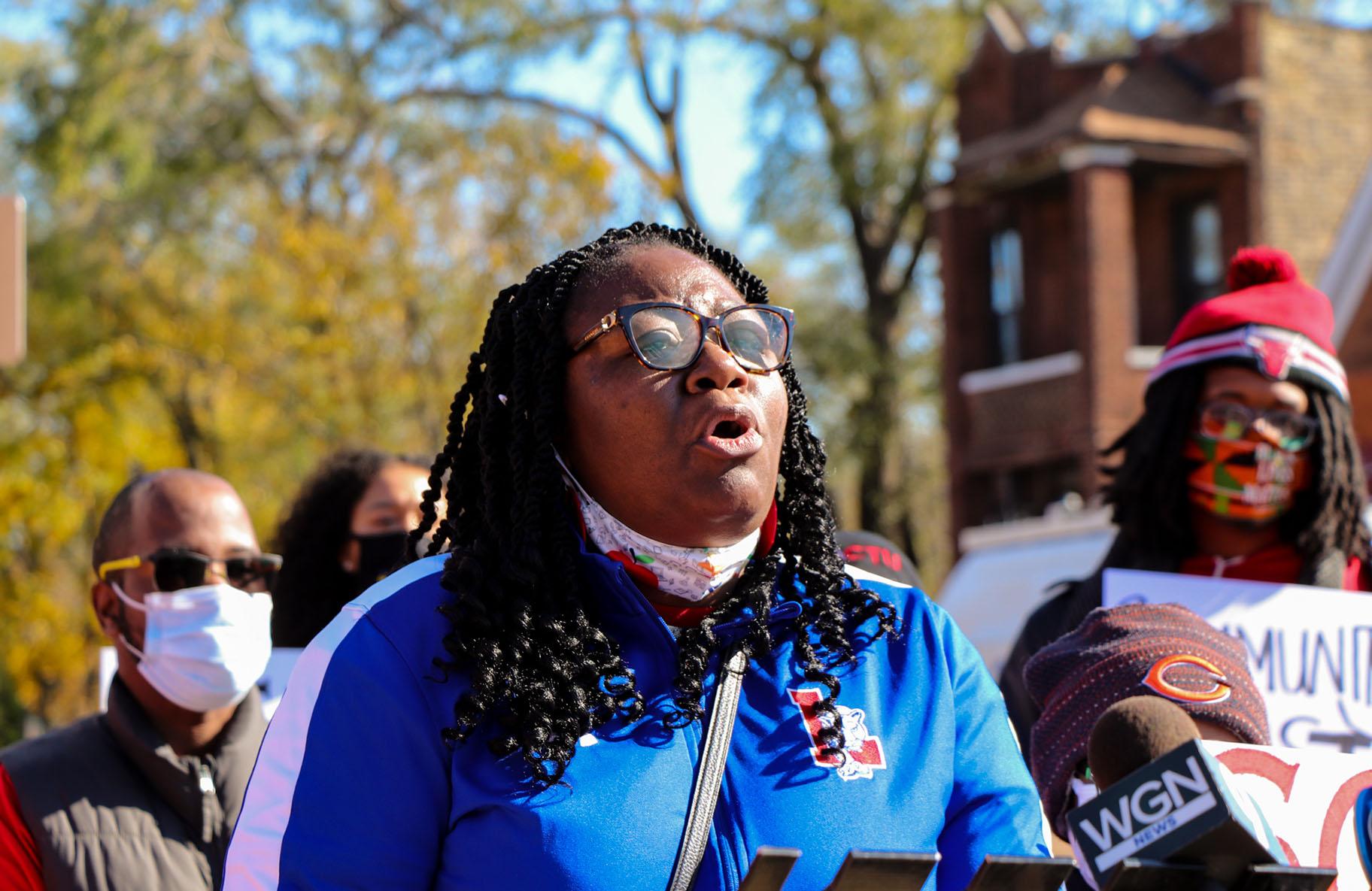 Shavon Coleman speaks out against a proposal to consolidate three schools in North Lawndale on Saturday, Oct. 31, 2020. (Grace Del Vecchio / WTTW News)