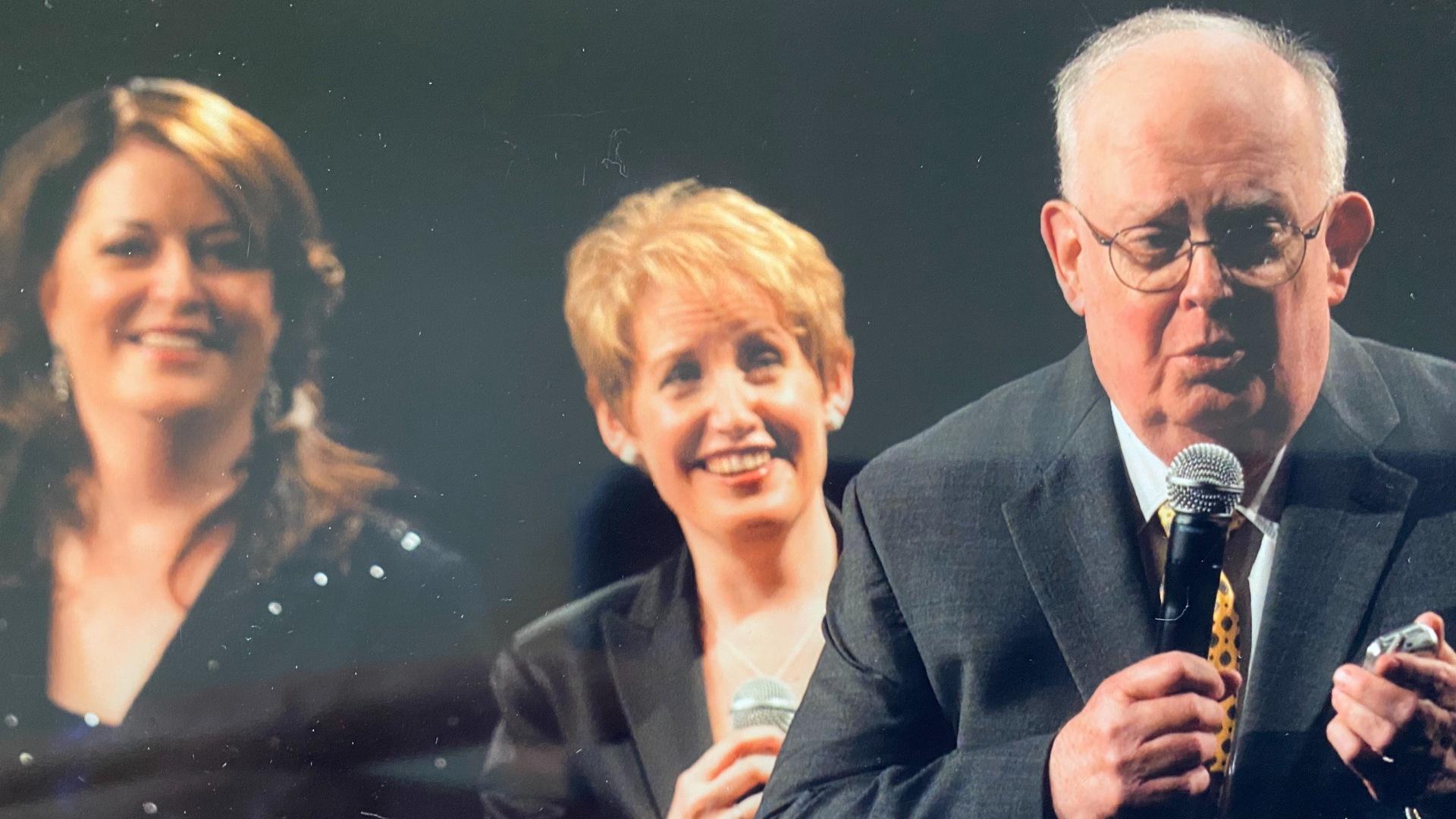 Liz Callaway, center, performs with her sister Ann Hampton Callaway and father John Callaway. (Courtesy of Liz Callaway)