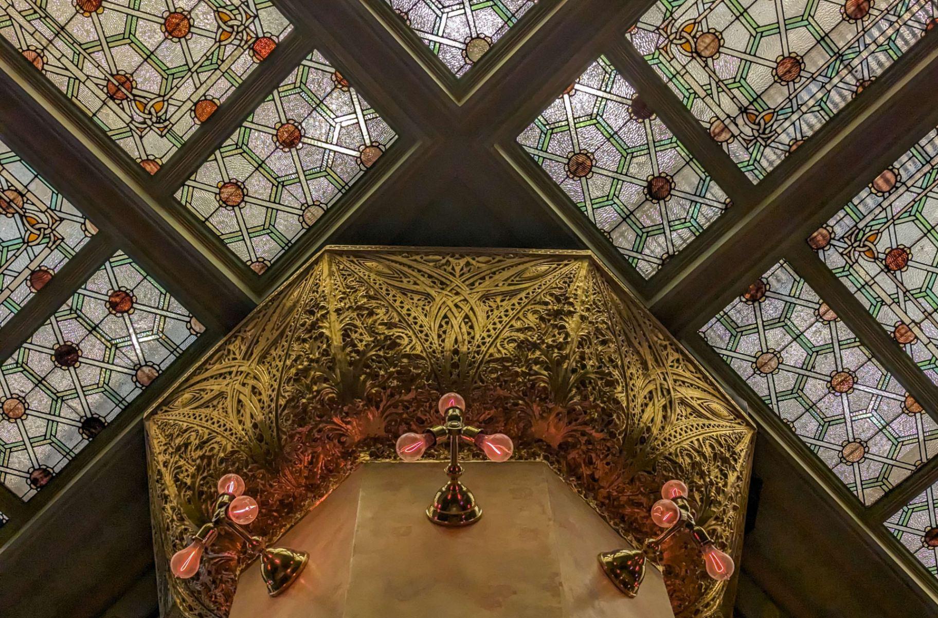 The Chicago Stock Exchange Trading Room, 1894 Dankmar Adler and Louis Sullivan, dismantled in 1972 and reconstructed 1977 Vinci-Kenney Architects, 111 S. Michigan Ave. (Eric Allix Rogers)