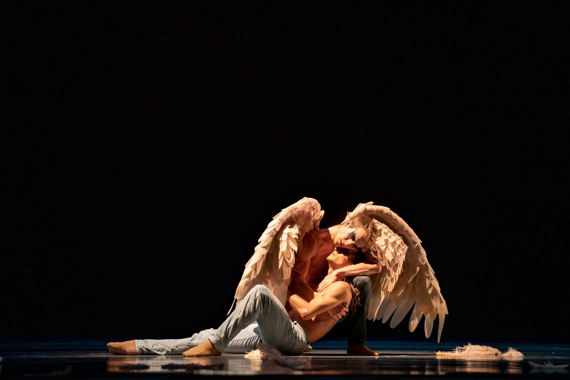 Fernando Duarte and Stefan Goncalvez perform in “Swing Low.” (Photo by Cheryl Mann)