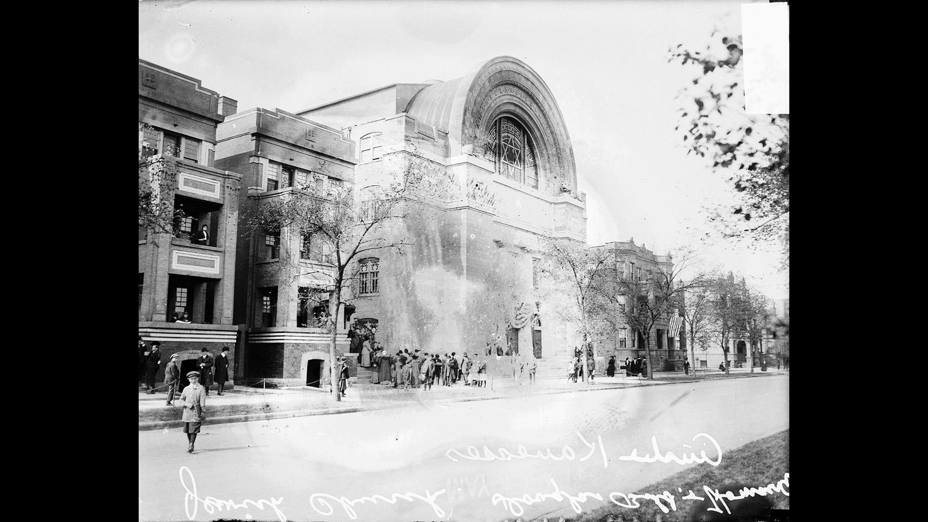 (Courtesy Chicago History Museum)