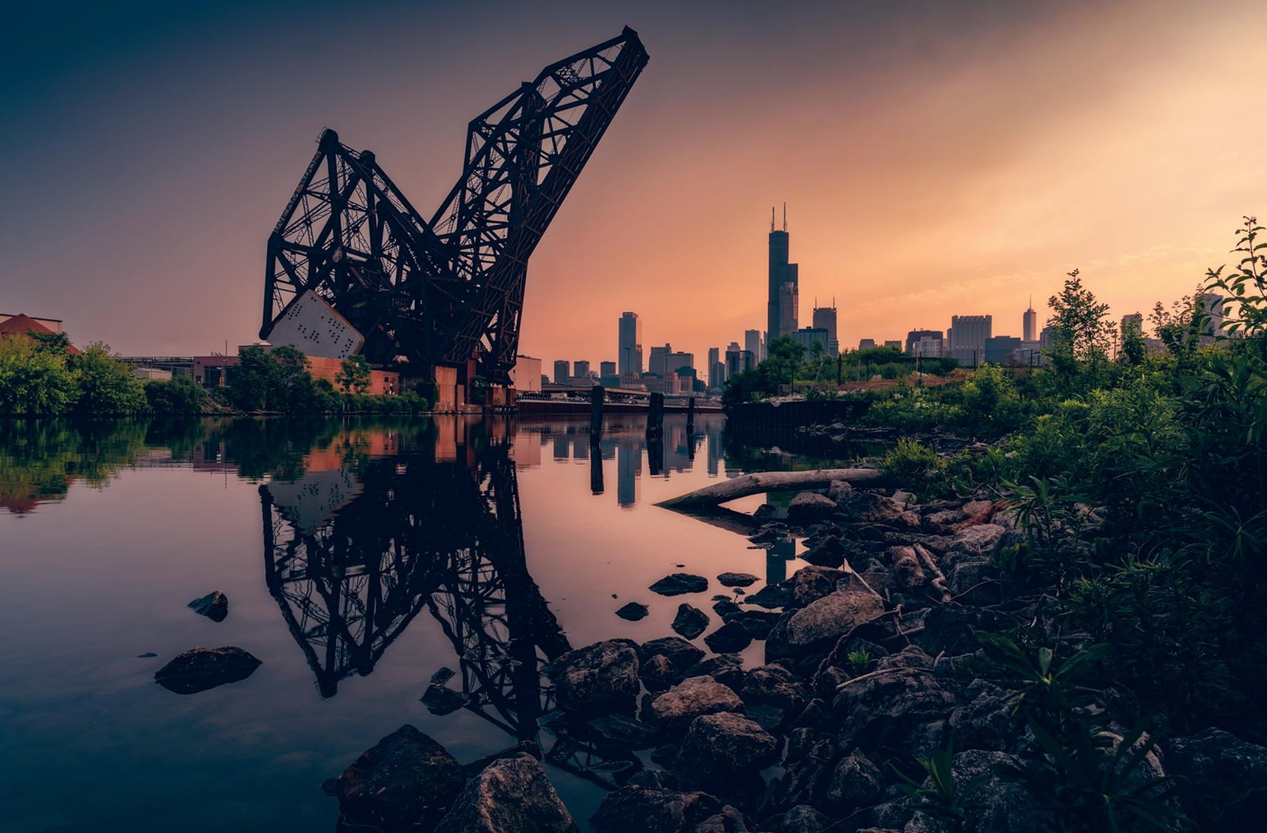 This image of the St. Charles Air Line Bridge appears in “Trope Chicago: The Loop and Beyond.” (Adam Pearson)