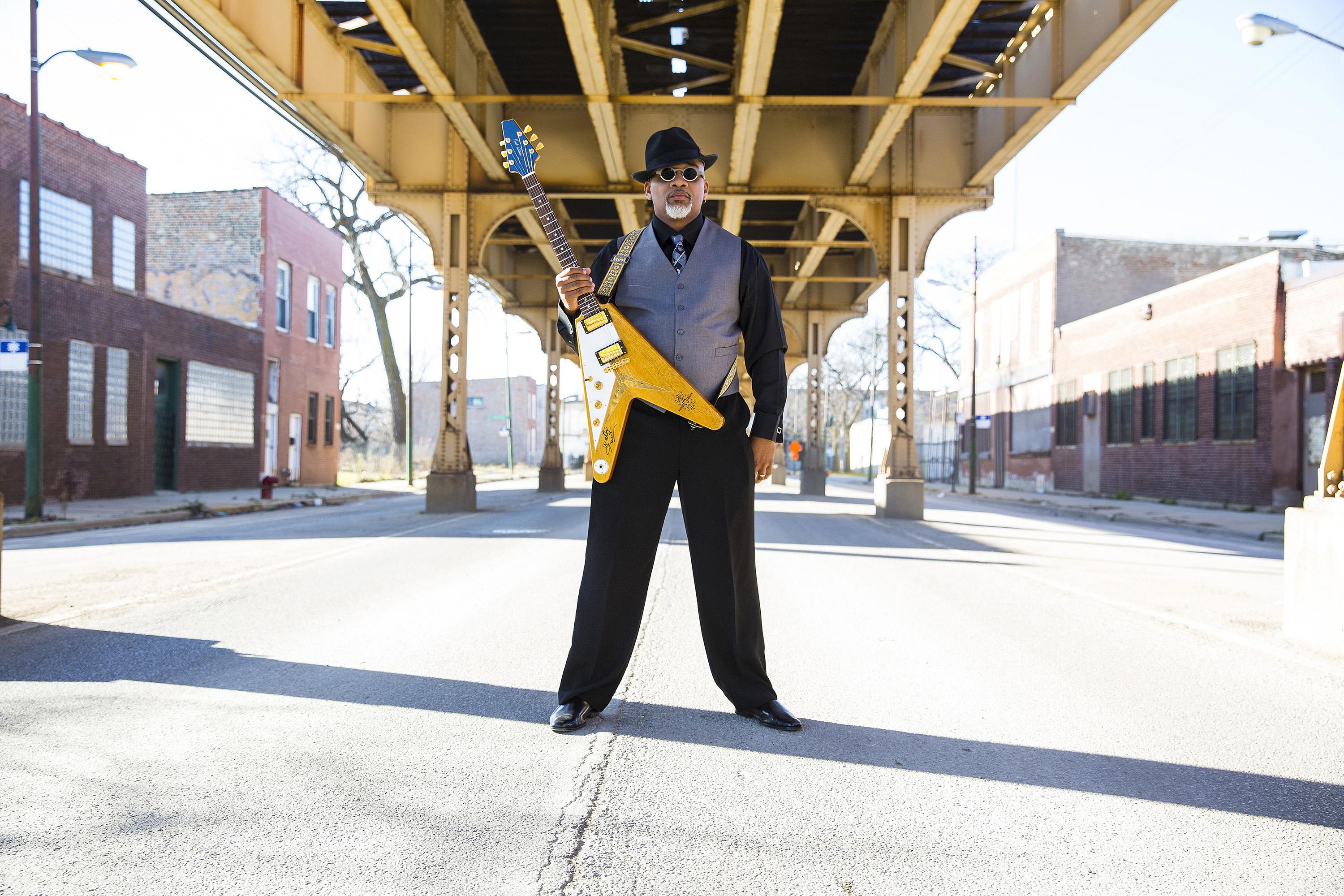 Chicago blues singer and guitarist Toronzo Cannon performs at River Roast Friday night. (Courtesy of Chris Monaghan) 