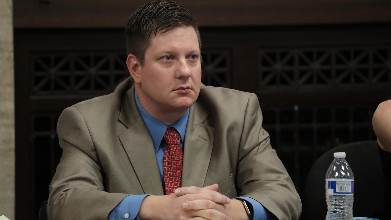 Chicago police Officer Jason Van Dyke listens to closing arguments Thursday, Oct. 4, 2018. (Antonio Perez / Chicago Tribune / Pool)