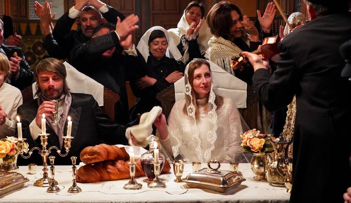 A scene from “Before Fiddler: Hershey Felder as Sholem Aleichem.” (Courtesy of Hershey Felder)